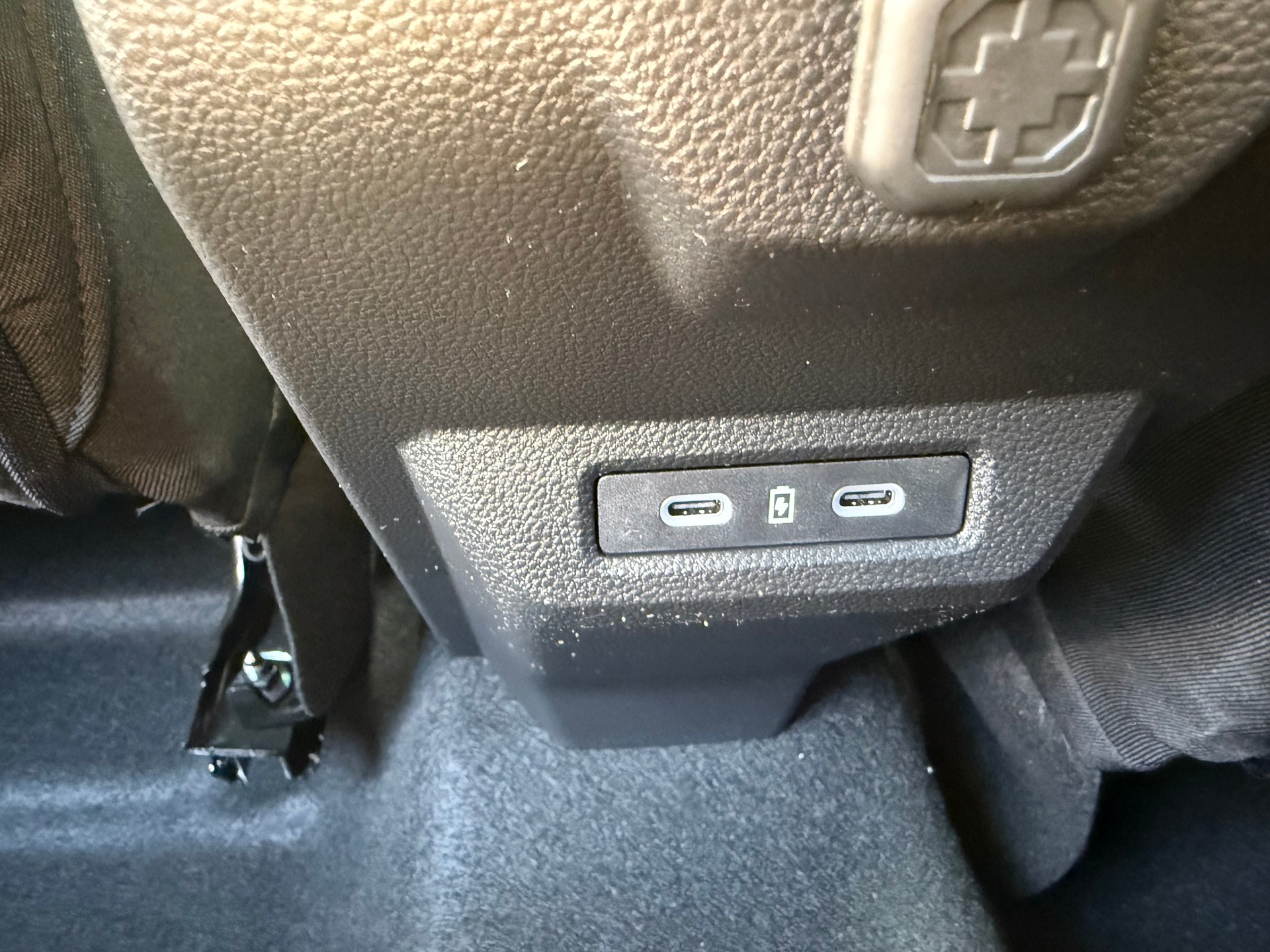 DACIA Duster HEV 155 Journey-image-8