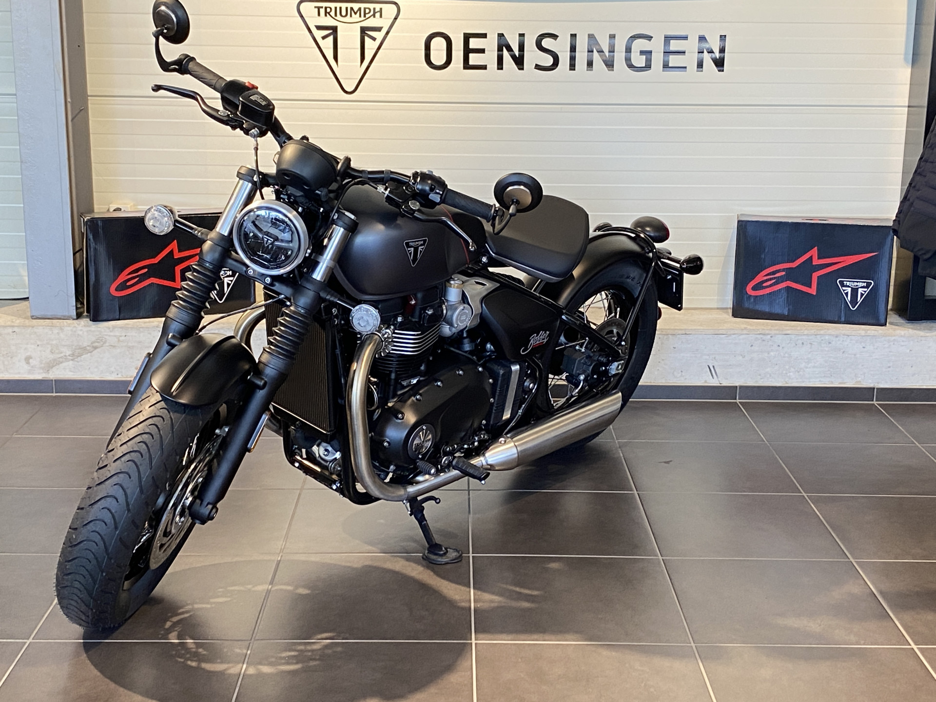 TRIUMPH Bonneville Bobber 1200 (4.49 % Power Leasing - Gültig bis 30.06.2026)-image-1