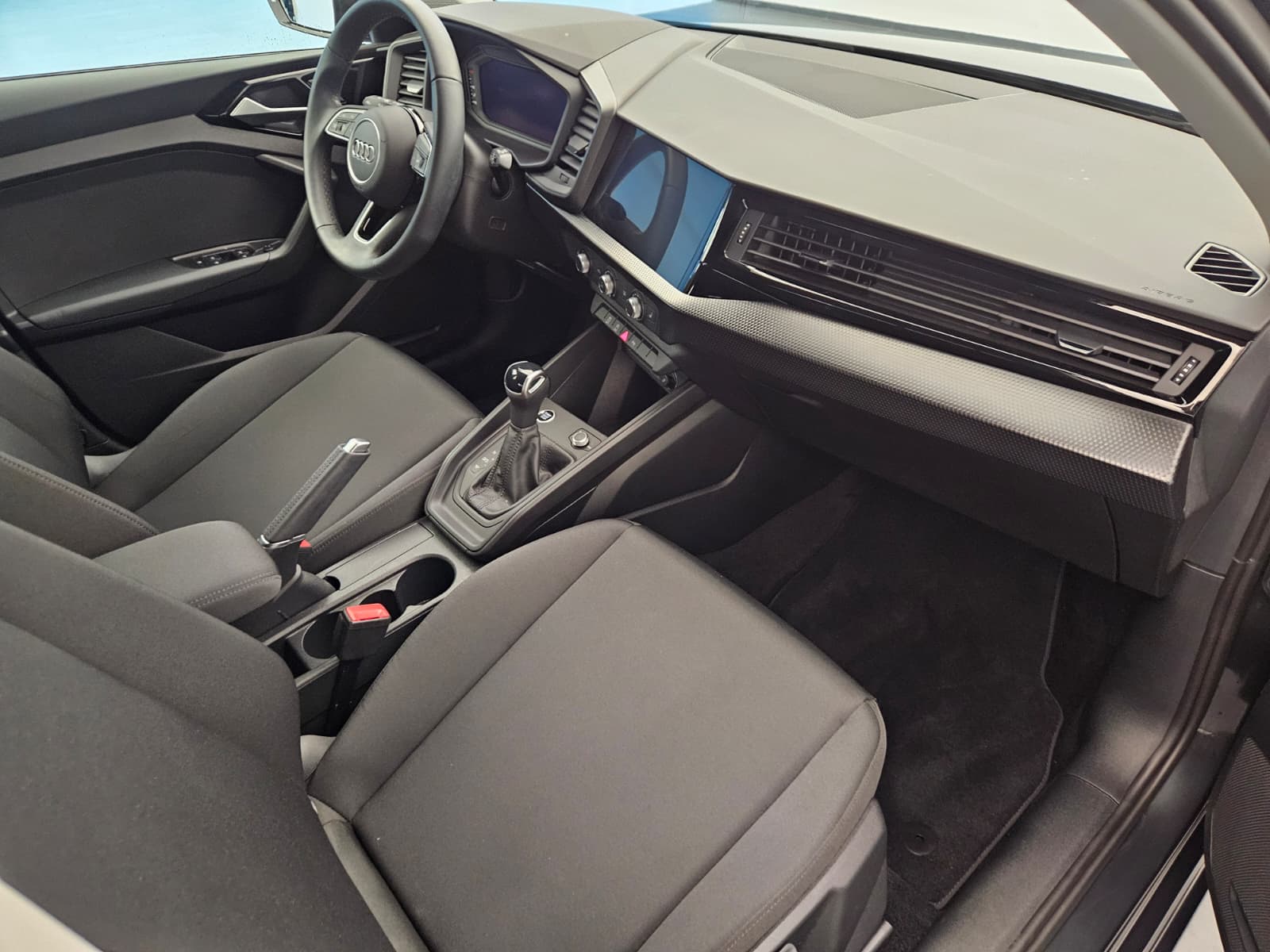AUDI A1 Sportback 30 TFSI Attraction S-tronic-image-11