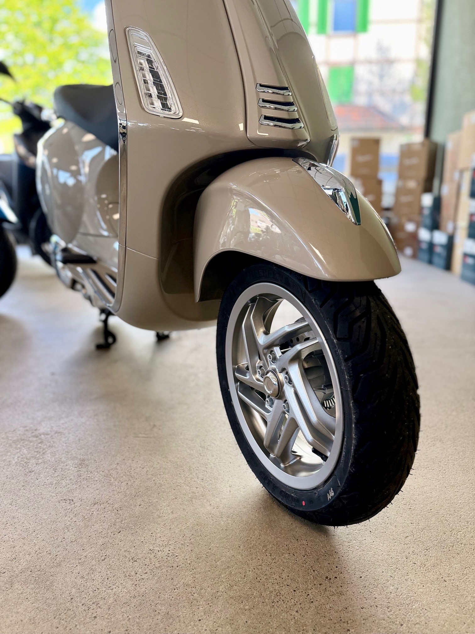 PIAGGIO Vespa 125 Primavera Euro 5+-image-5