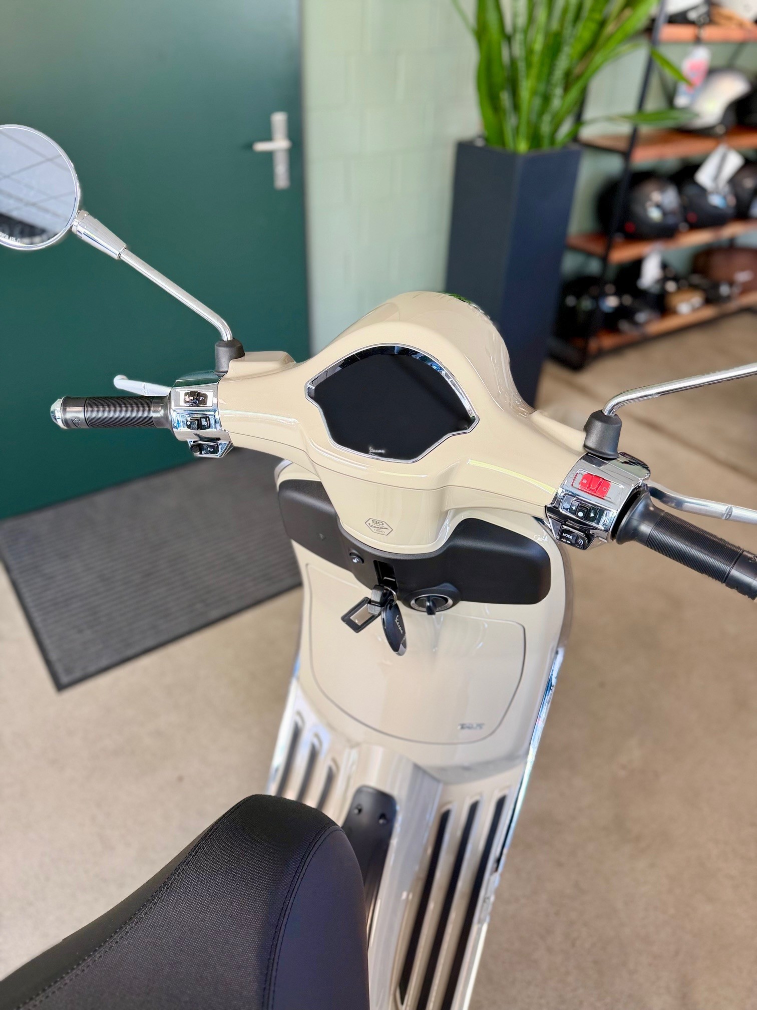 PIAGGIO Vespa 125 Primavera Euro 5+-image-7