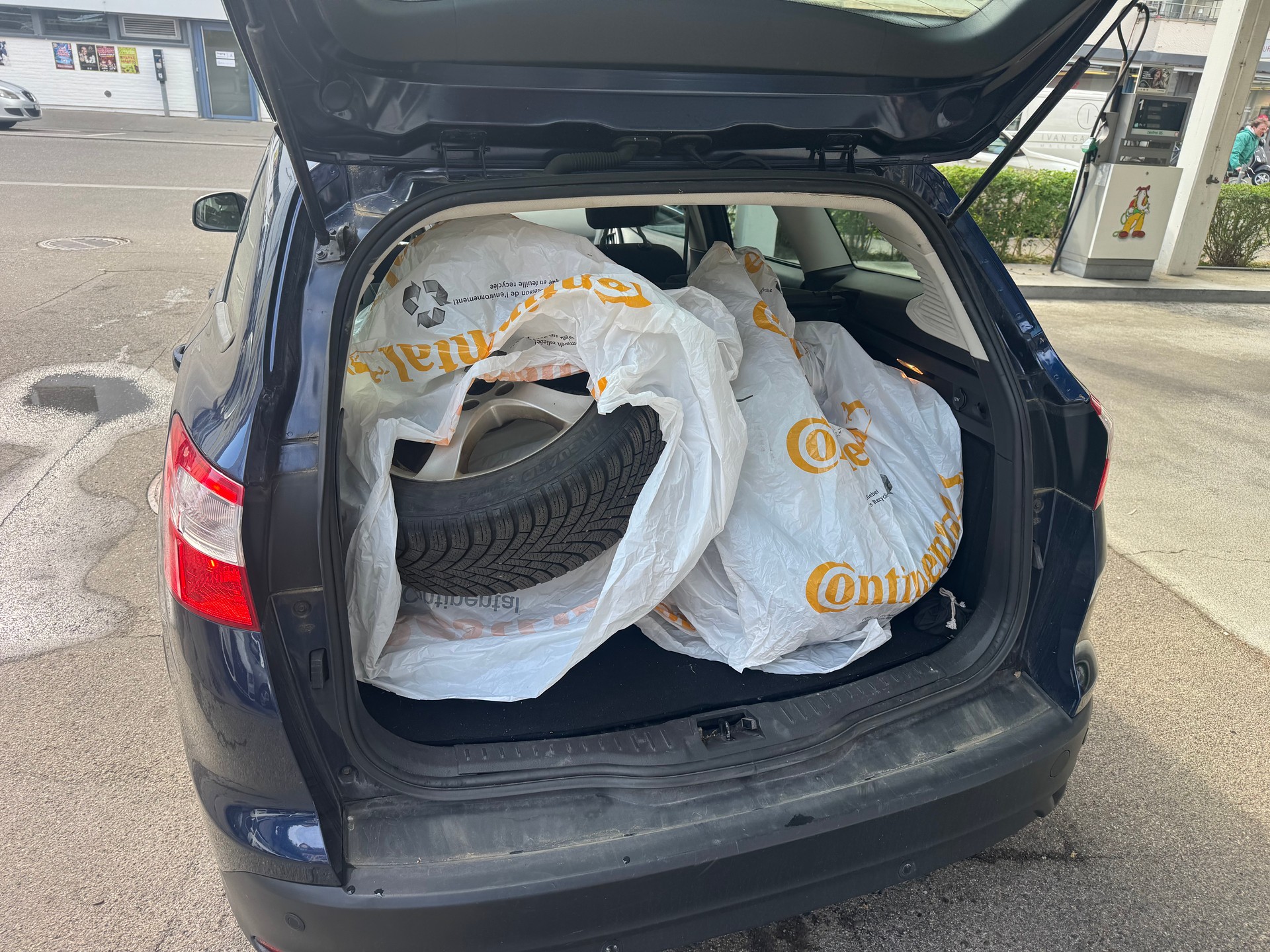 FORD Focus 1.0 SCTi Titanium-image-6