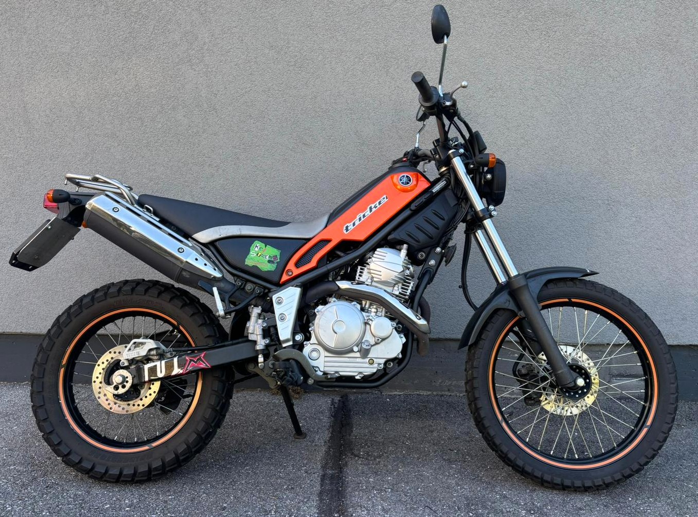 YAMAHA XG 250 Tricker-image-0