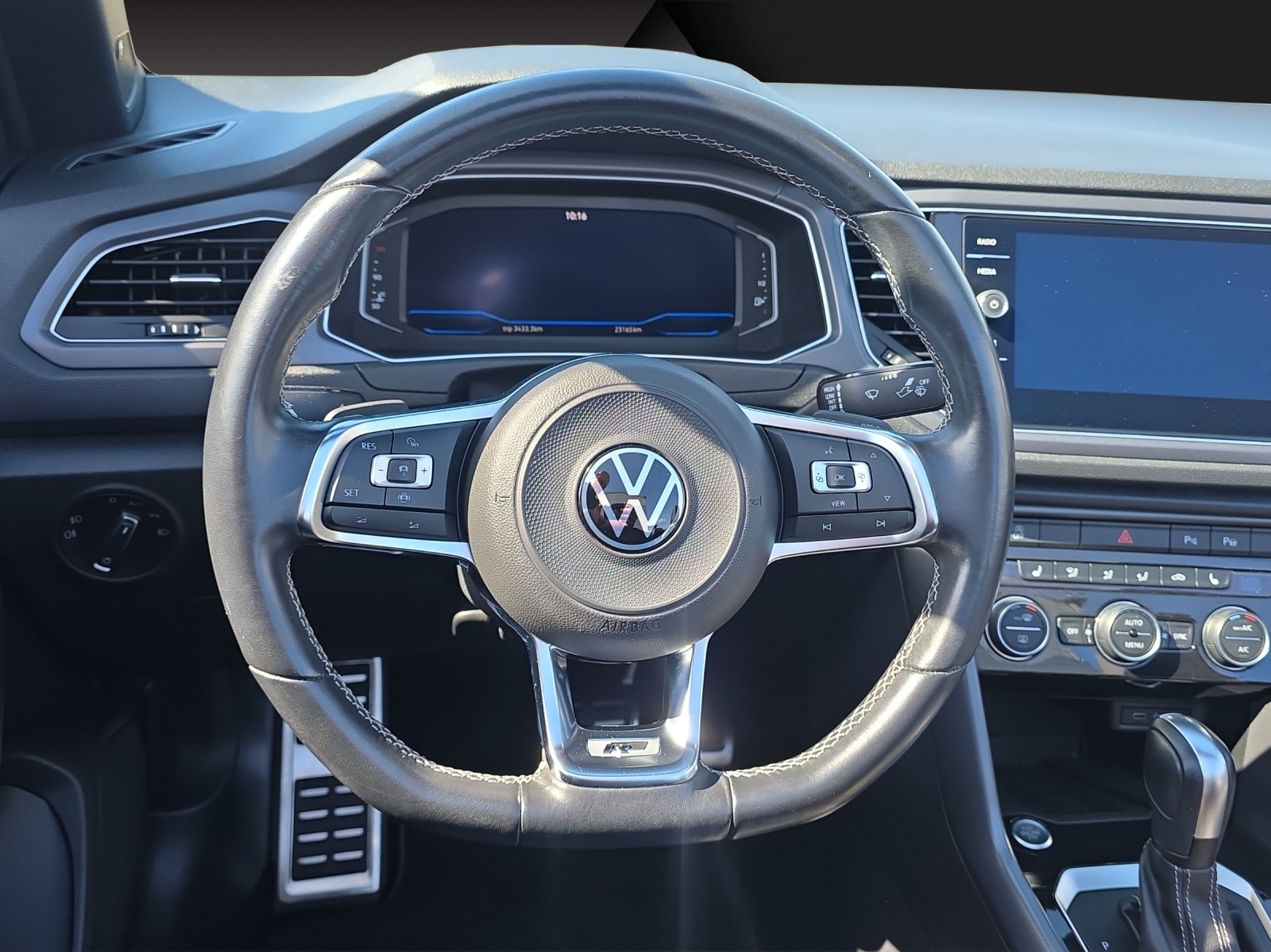 VW T-Roc Cabriolet 1.5 TSI EVO R-Line DSG-image-8
