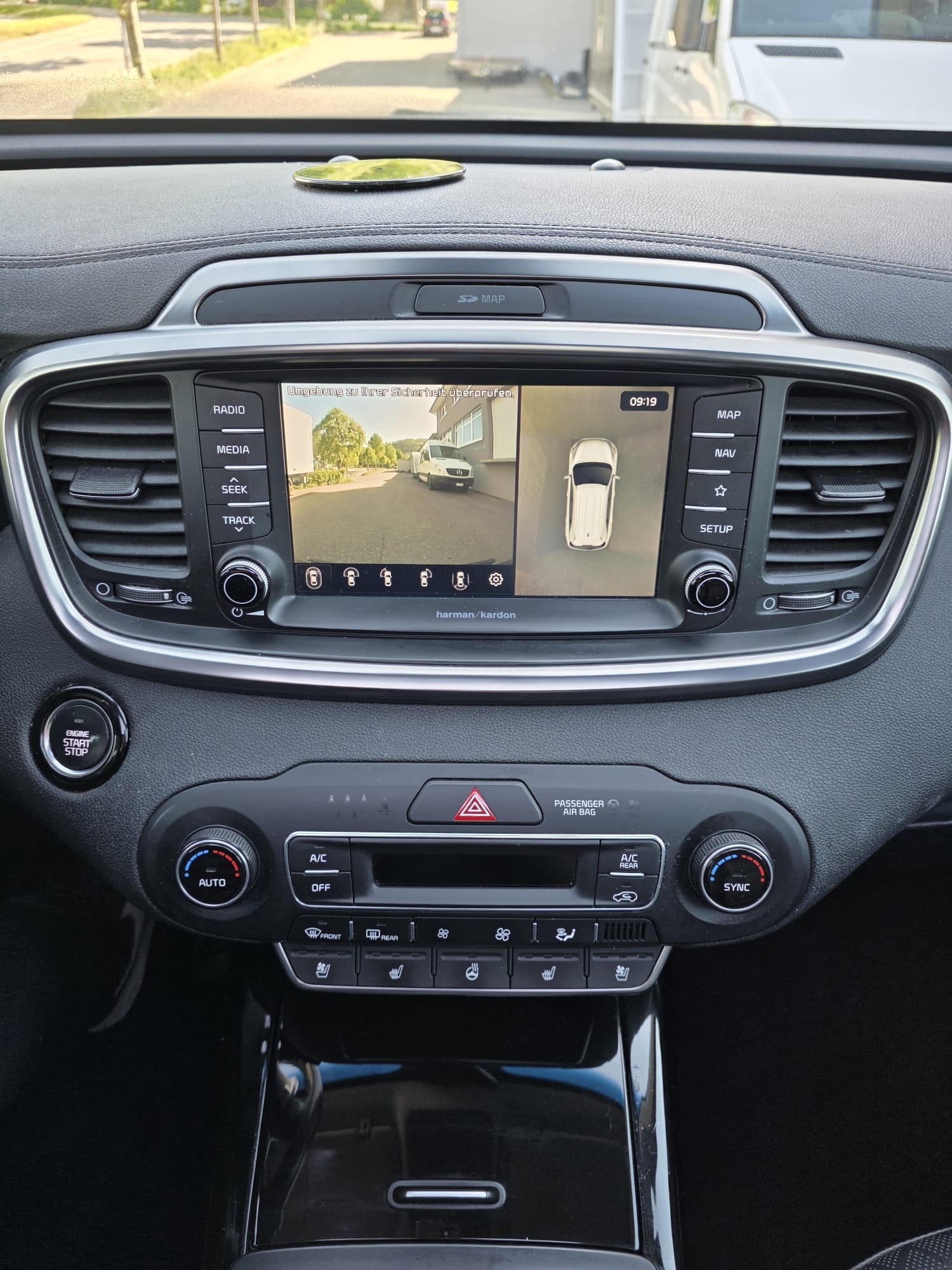 KIA Sorento 2.2 CRDI Style GT-Line 7P. Automatic-image-10