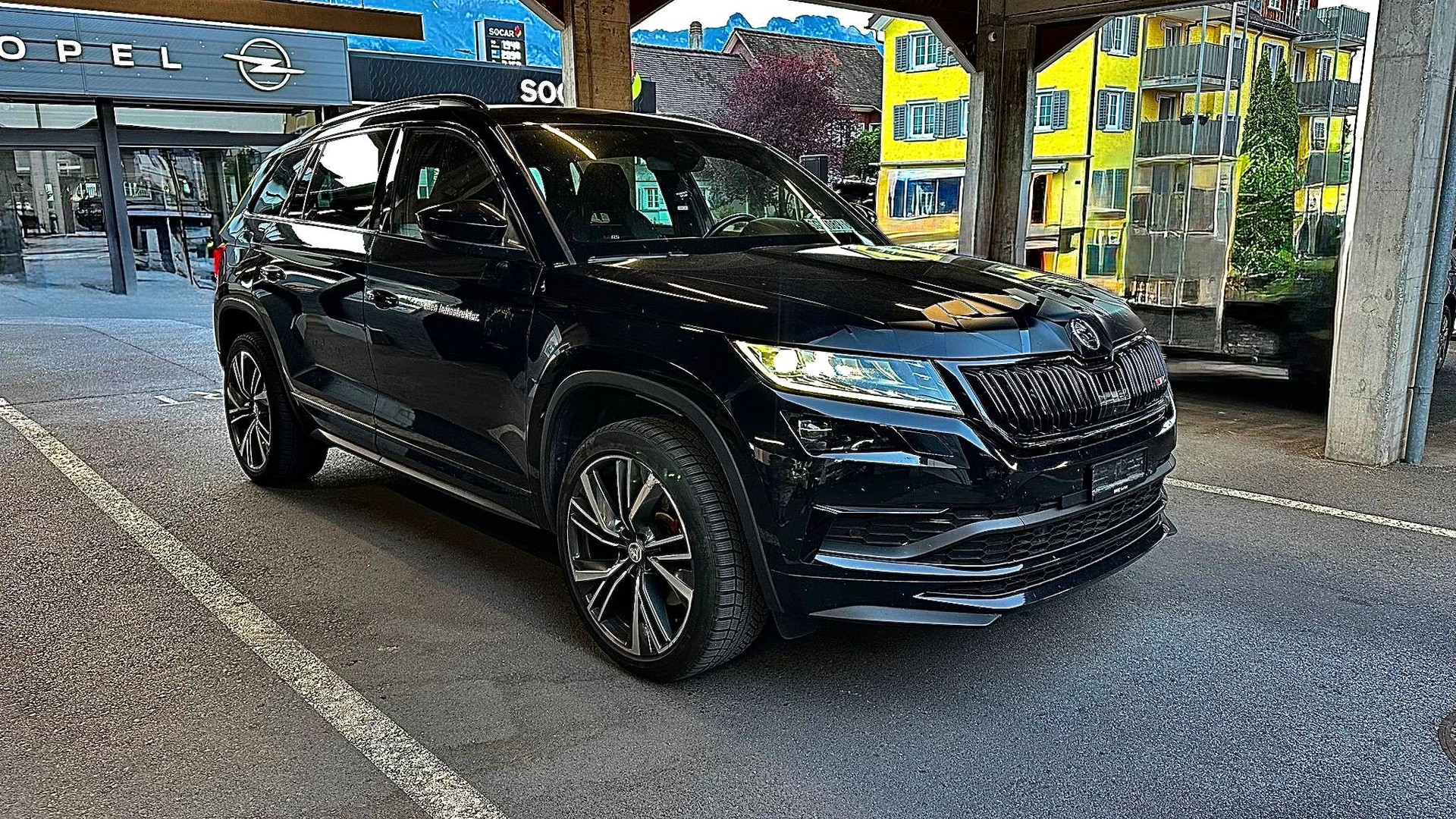 SKODA Kodiaq 2.0 Bi-TDI SCR RS 4x4 DSG-image-1