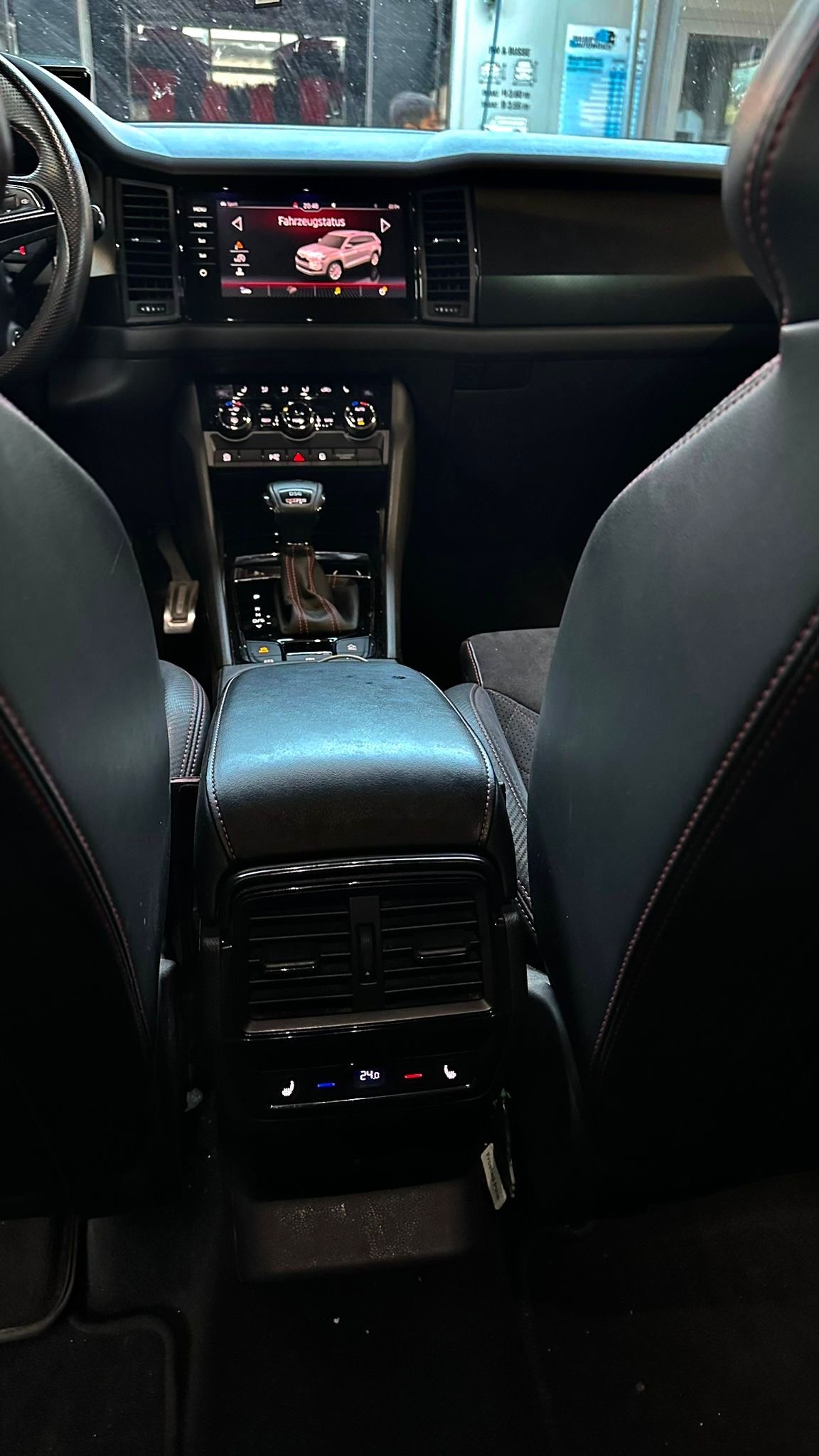 SKODA Kodiaq 2.0 Bi-TDI SCR RS 4x4 DSG-image-7