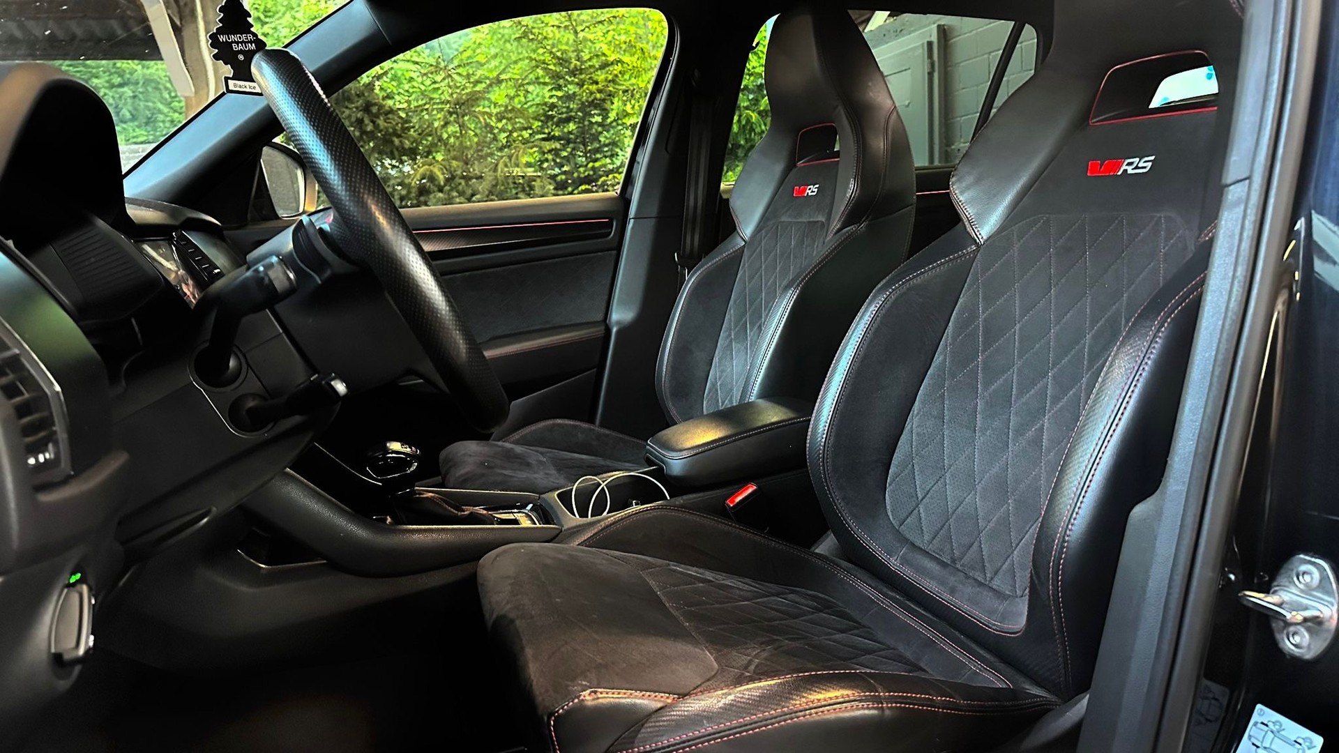 SKODA Kodiaq 2.0 Bi-TDI SCR RS 4x4 DSG-image-10