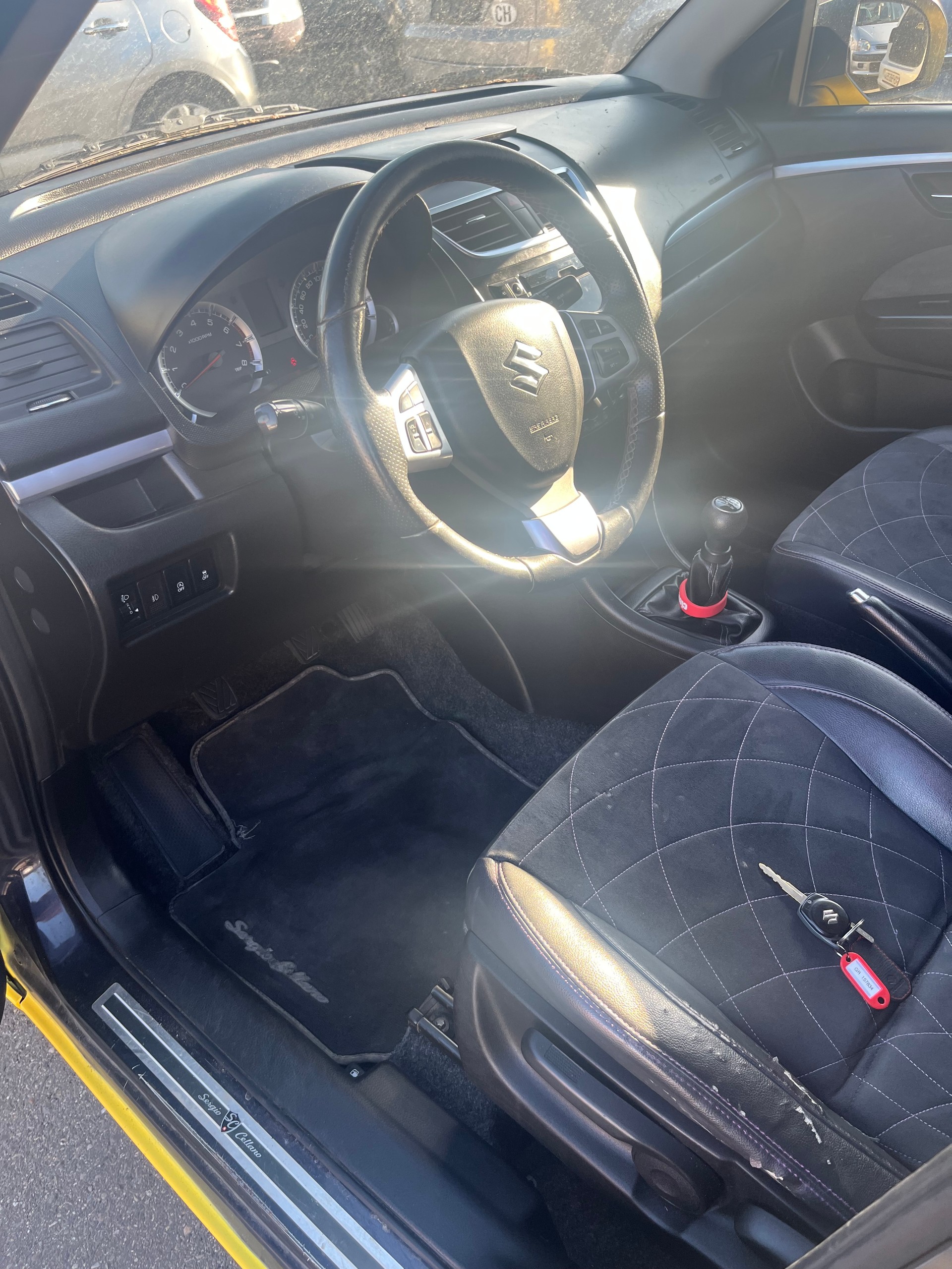 SUZUKI Swift 1.2i 16V Sergio Cellano Top 4x4-image-5