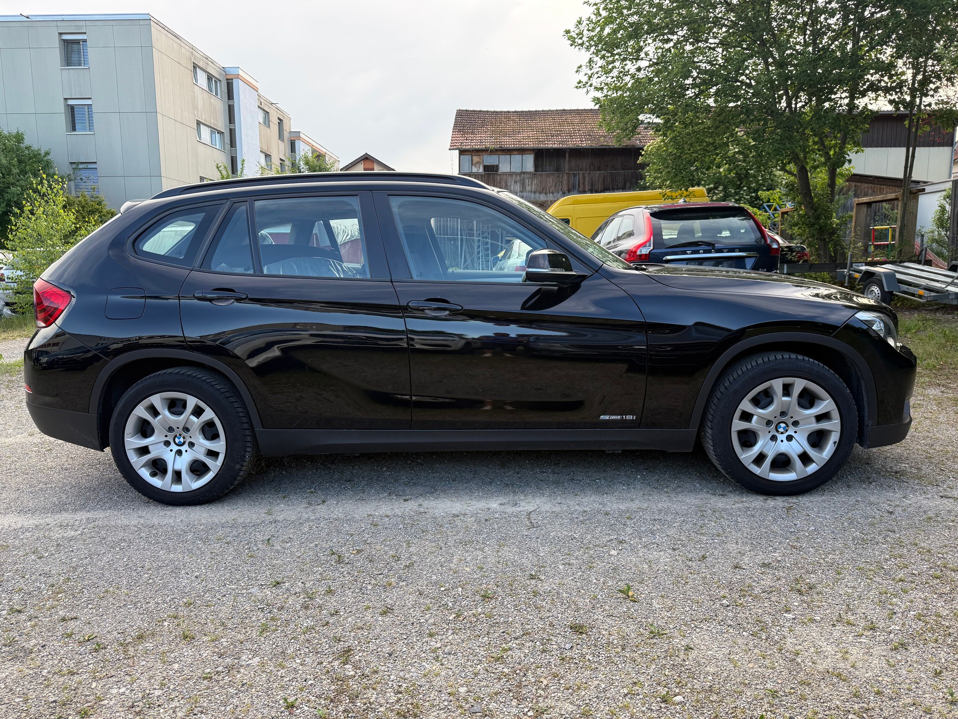 BMW X1 sDrive 18i Sport Line Steptronic-image-8