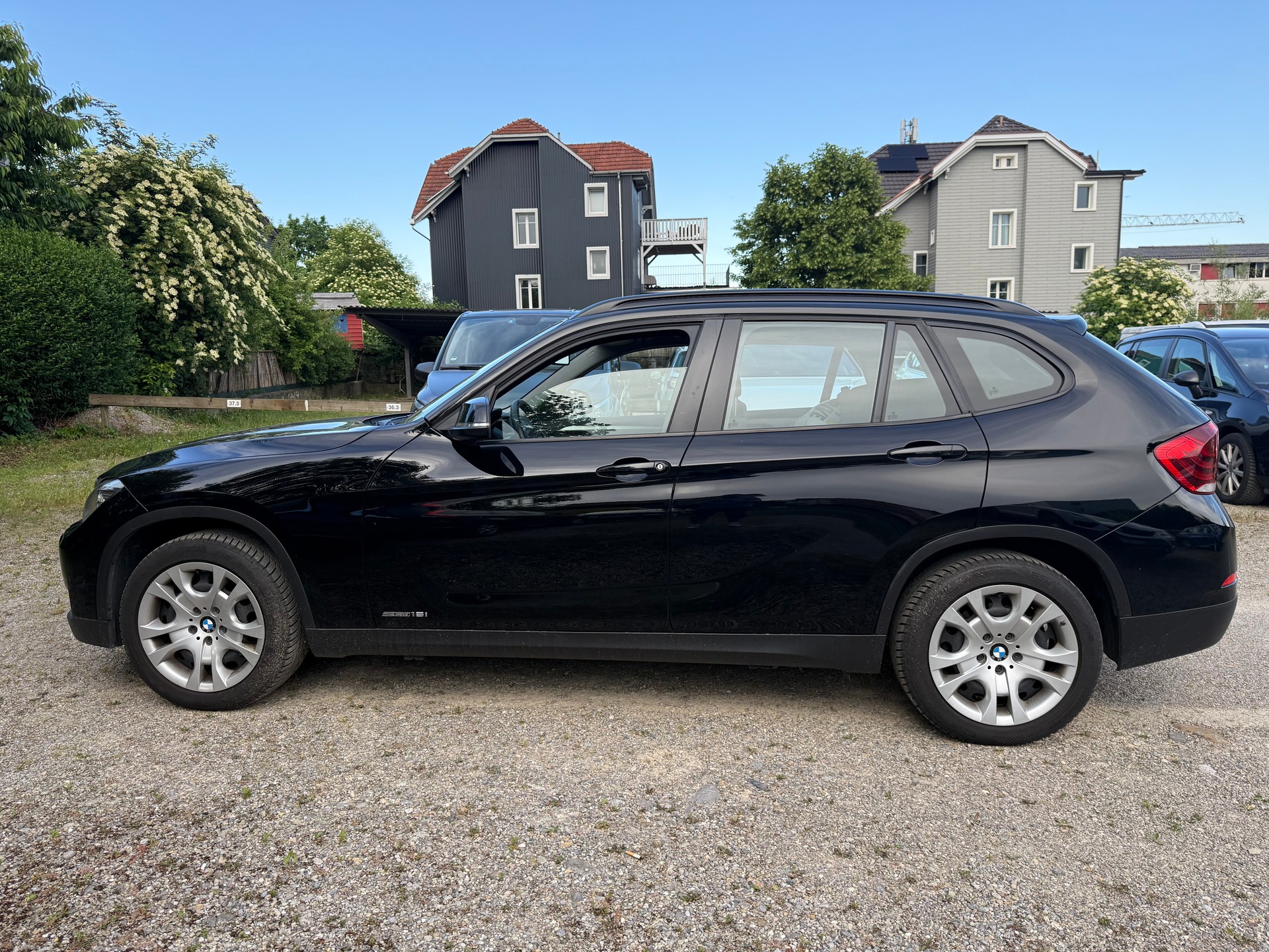 BMW X1 sDrive 18i Sport Line Steptronic-image-9