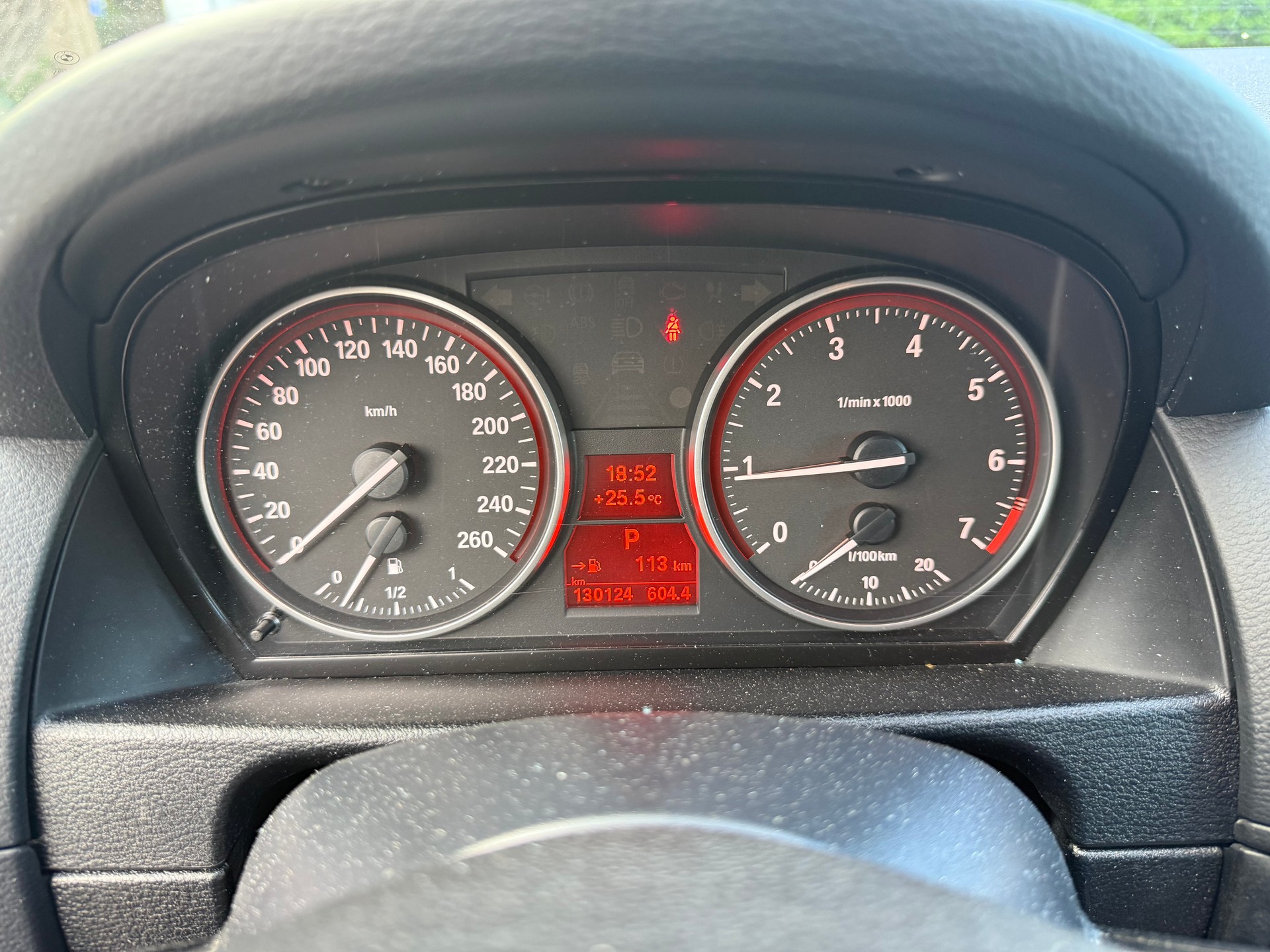 BMW X1 sDrive 18i Sport Line Steptronic-image-17