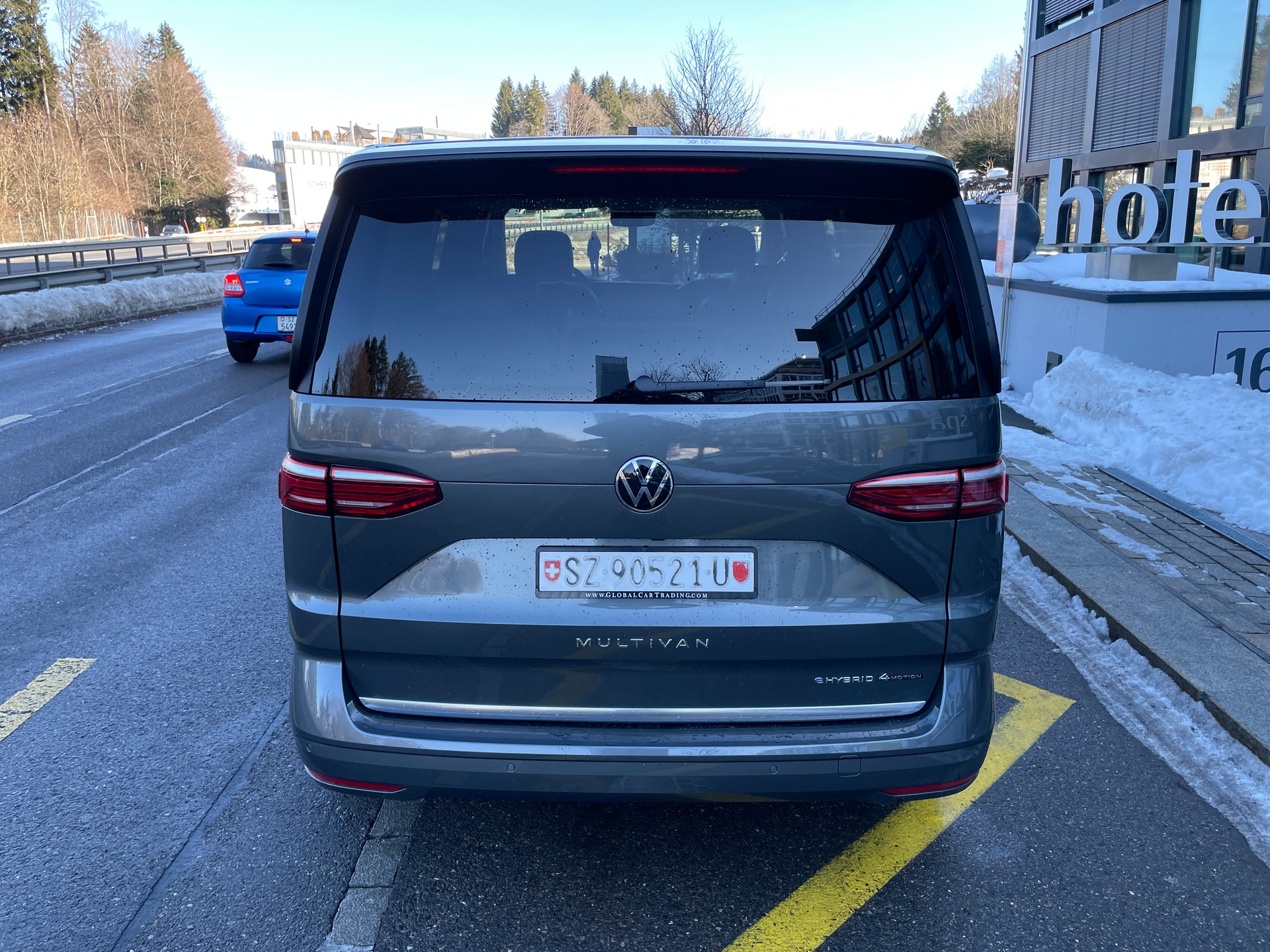 VW Multivan 1.5 eHybrid Style 4Motion DSG-image-4