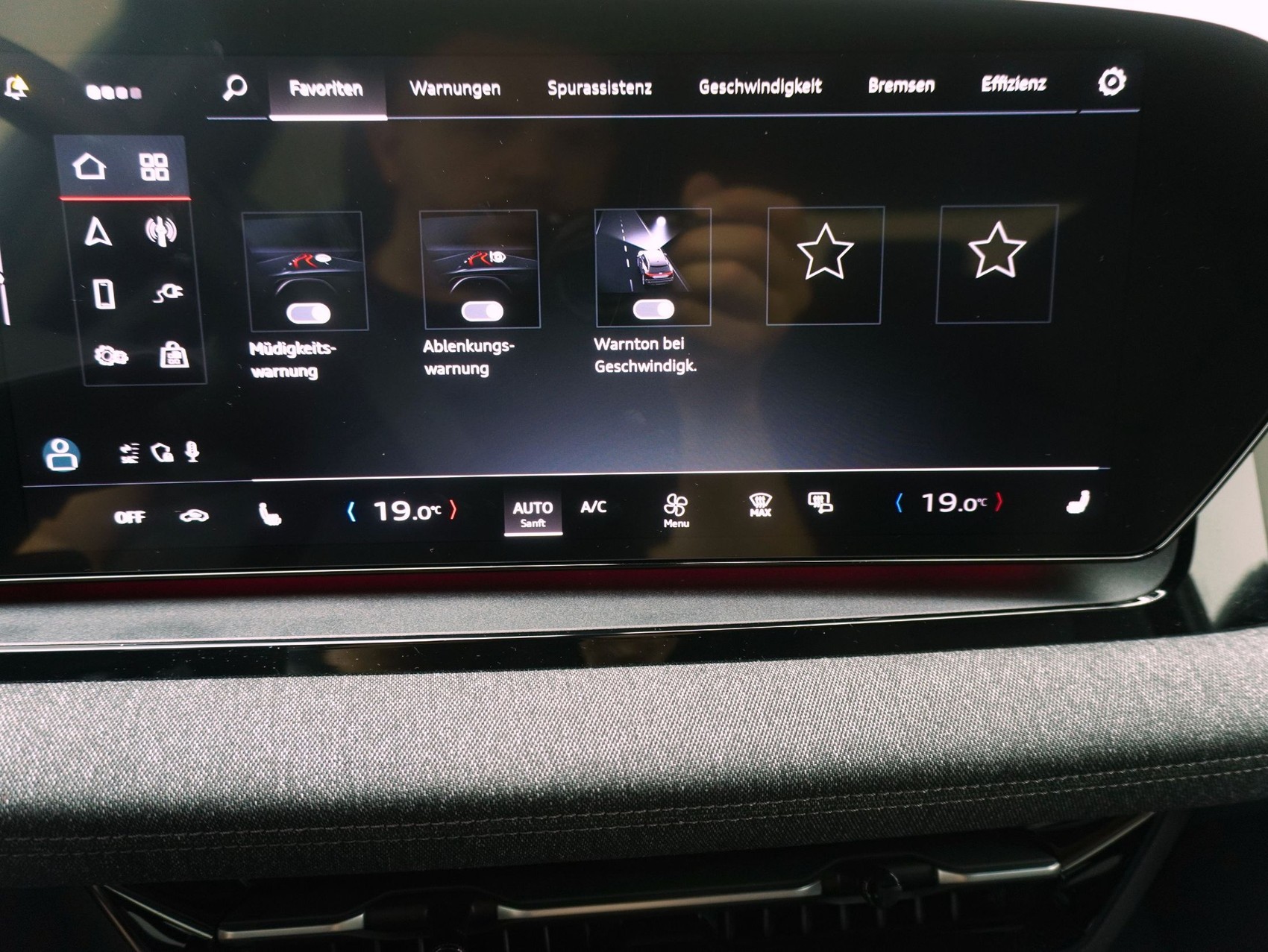 AUDI Q6 e-tron S line quattro **Audi Werksgarantie bis 10/2030**-image-30