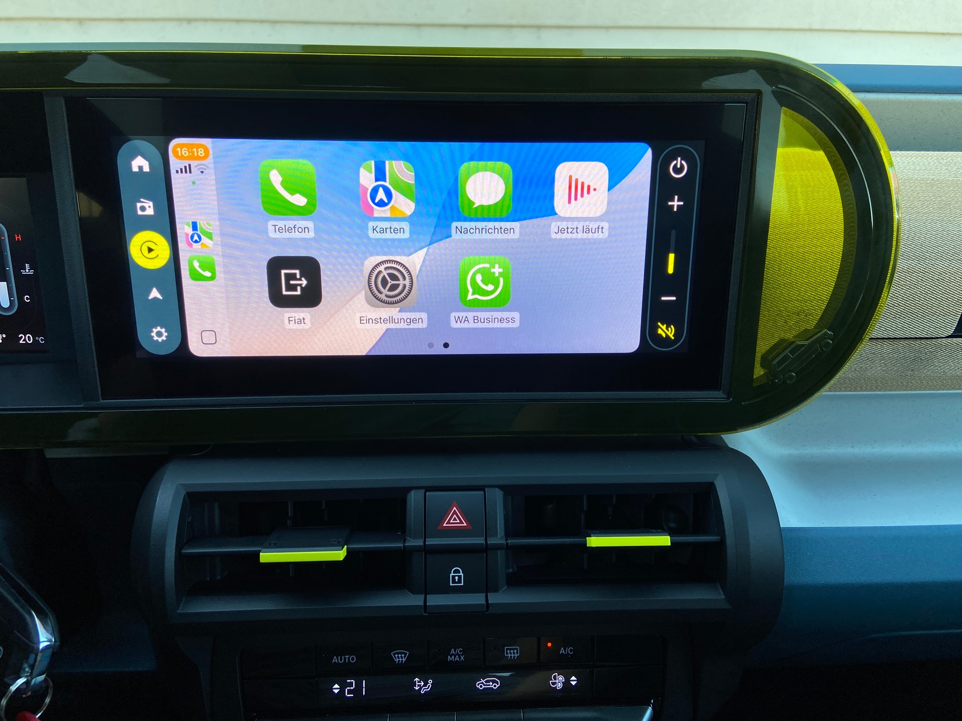 FIAT Grande Panda MHEV La Prima-image-7