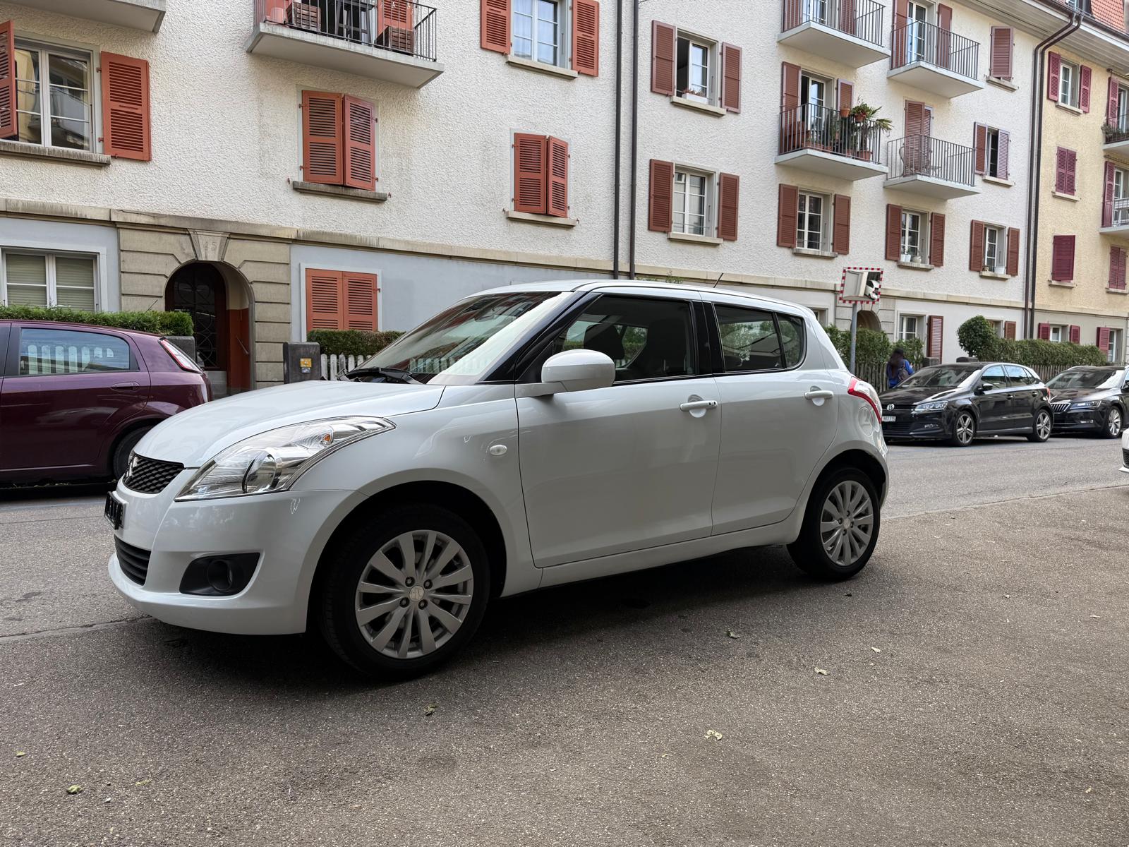 SUZUKI Swift 1.2i 16V GL Top 4x4-image-2
