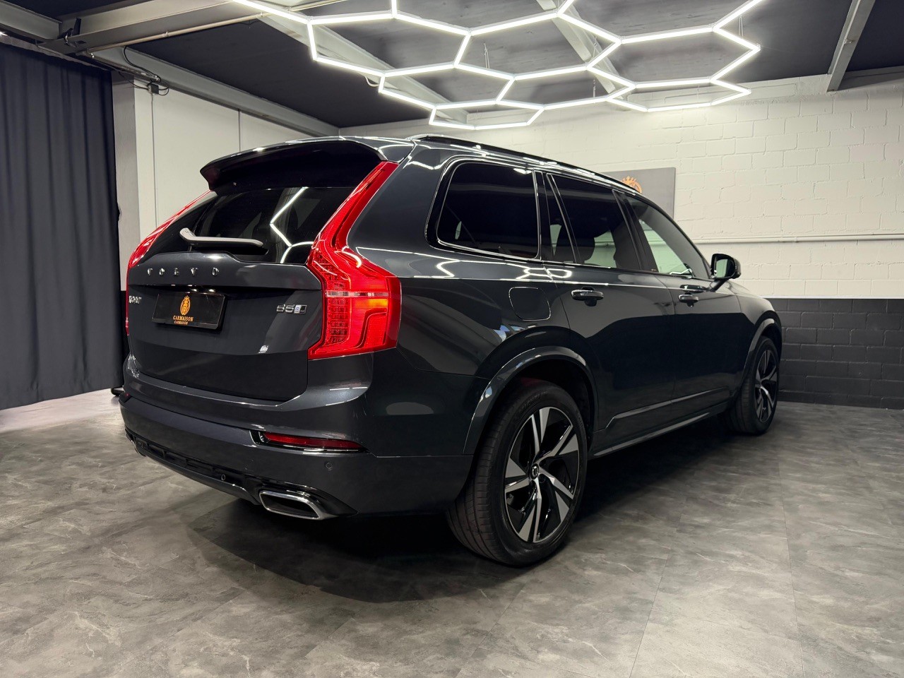 VOLVO XC90 B5 Diesel Mild Hybrid AWD R-Design | 360° Kamera | 7.Plätzer | Harman/Kardon | ACC | Standheizung-image-8