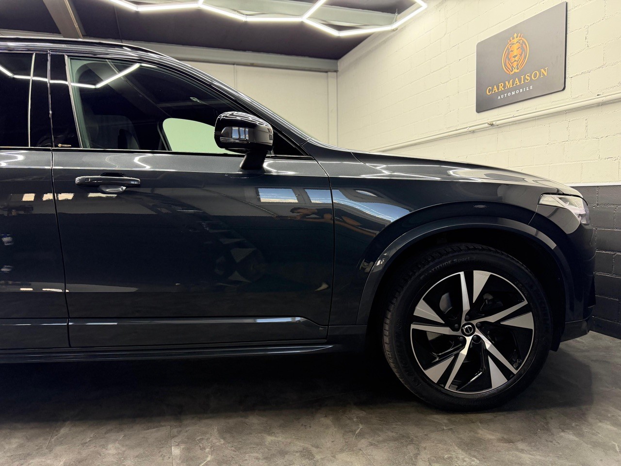 VOLVO XC90 B5 Diesel Mild Hybrid AWD R-Design | 360° Kamera | 7.Plätzer | Harman/Kardon | ACC | Standheizung-image-10