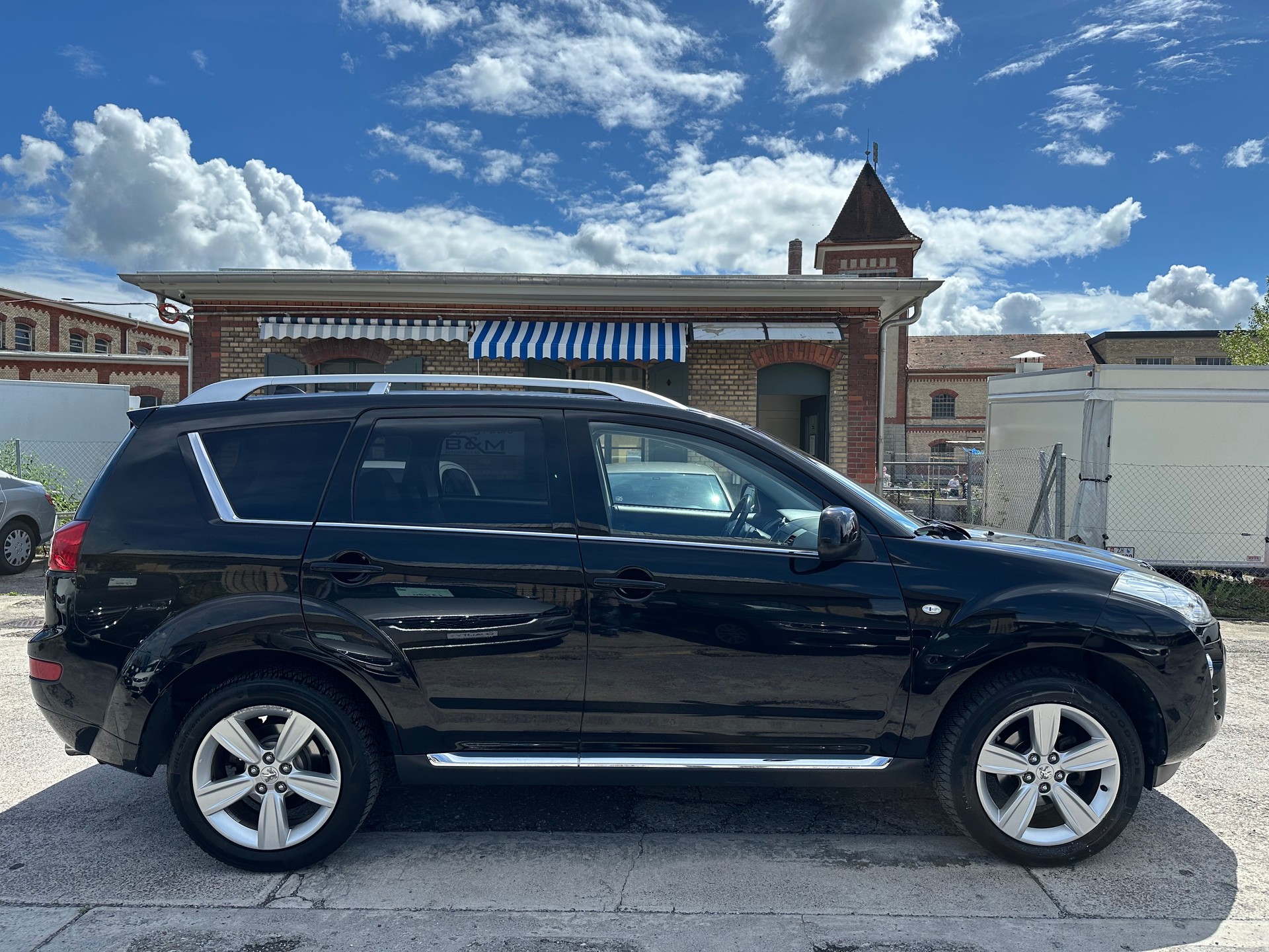 PEUGEOT 4007 2.2 HDi Platinum Edition *7-Plätzer*-image-4