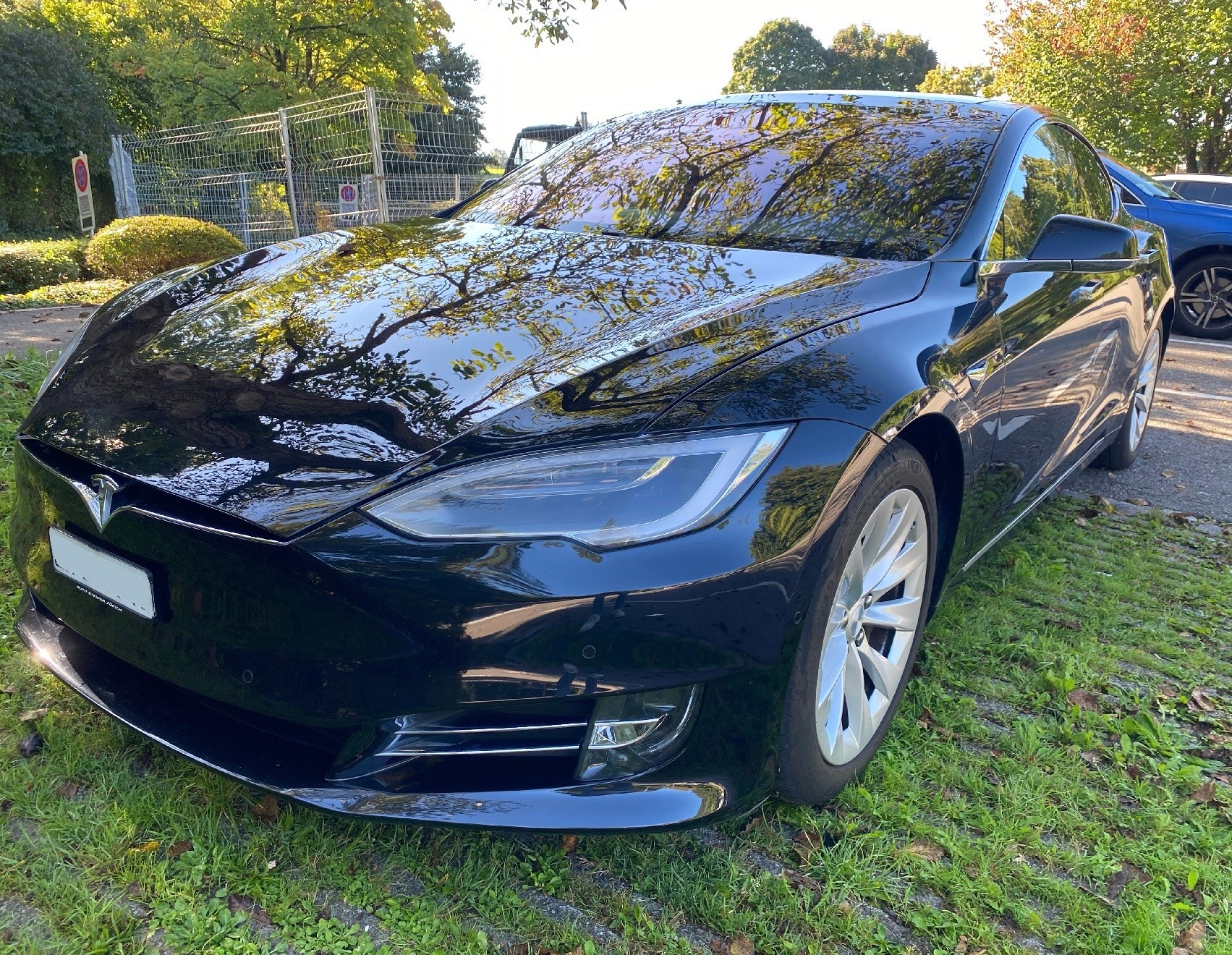 TESLA S 100D - Top Ausstattung MCU2 + CCS + AP3/HW3 + FSD