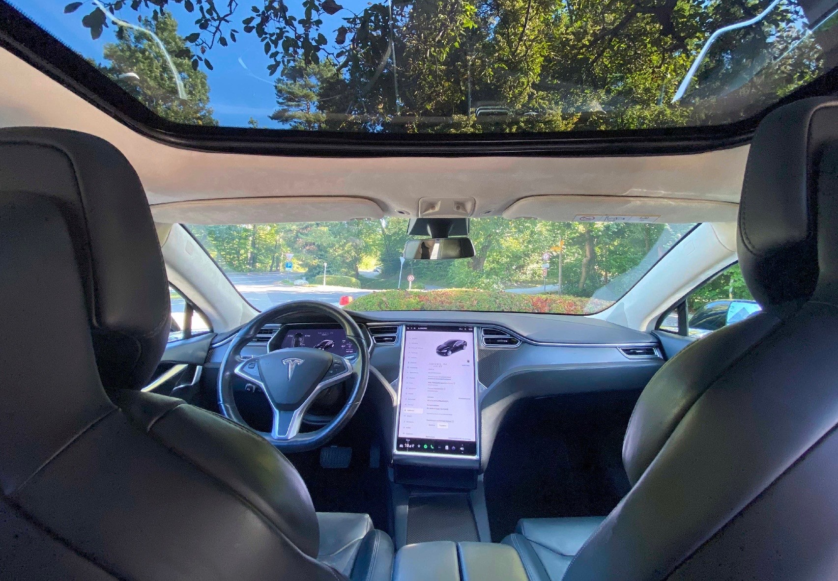 TESLA S 100D - Top Ausstattung MCU2 + CCS + AP3/HW3 + FSD-image-4