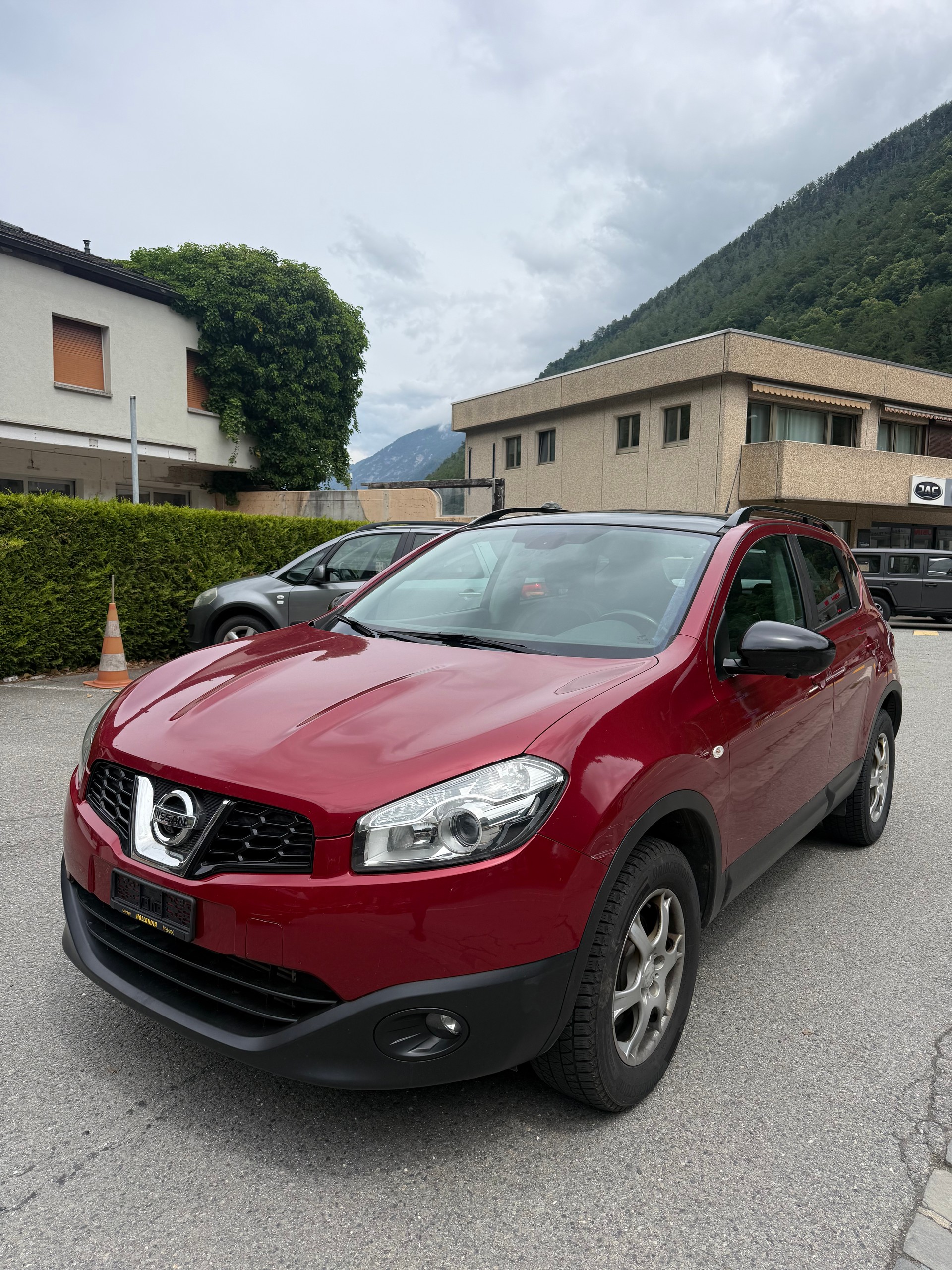NISSAN Qashqai 1.6 dCi iStop 4WD 360-image-2