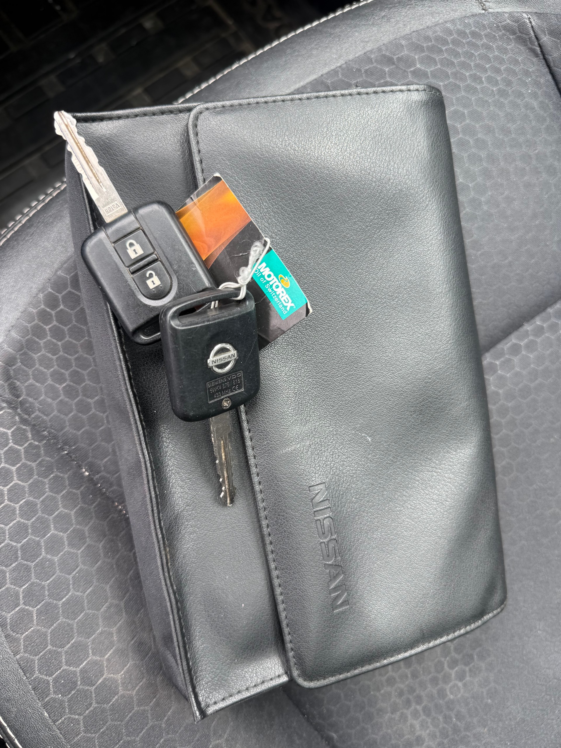 NISSAN Qashqai 1.6 dCi iStop 4WD 360-image-11