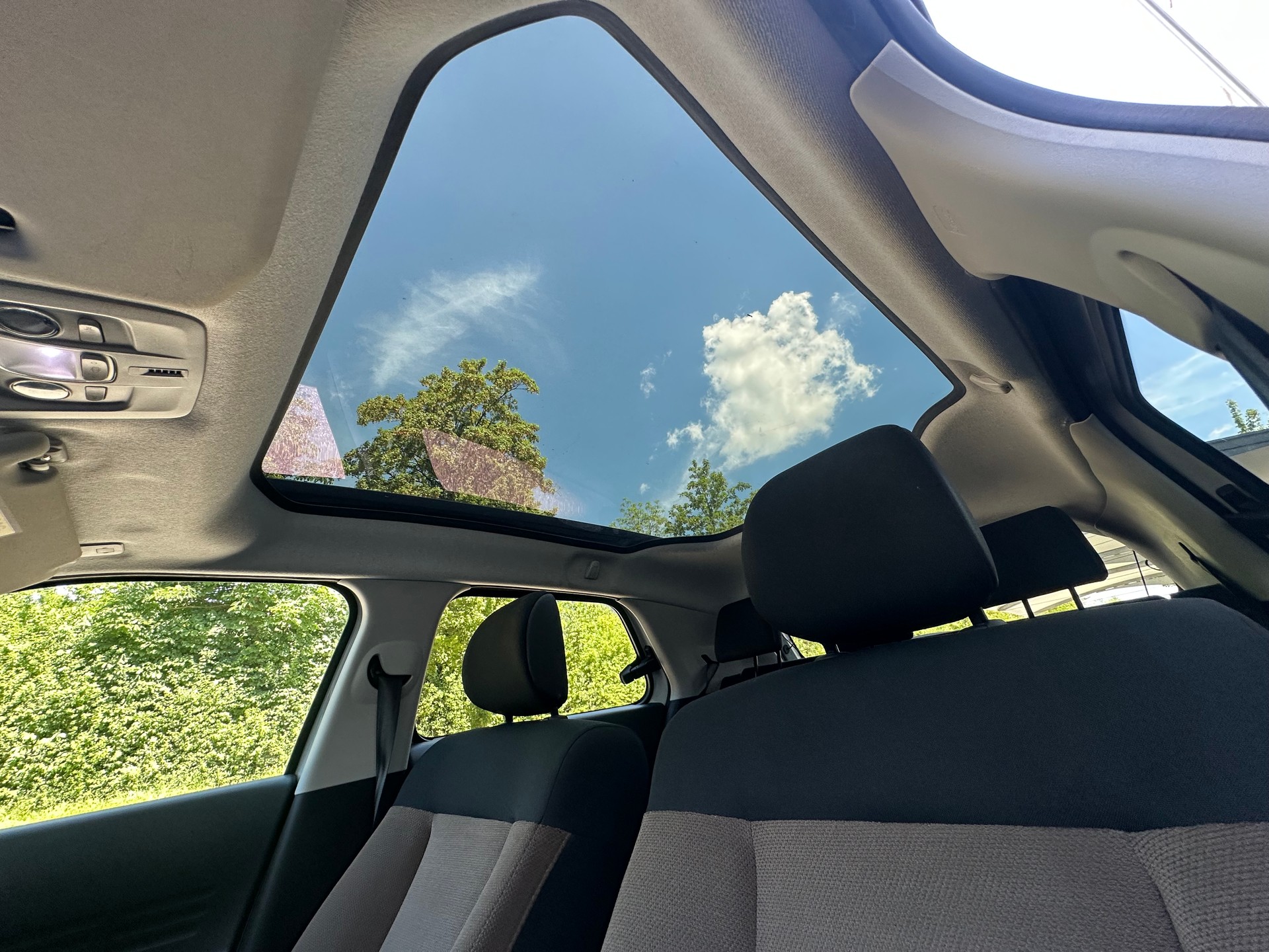 CITROEN C4 Cactus 1.2 e-VTi Shine Edition ETG-image-12