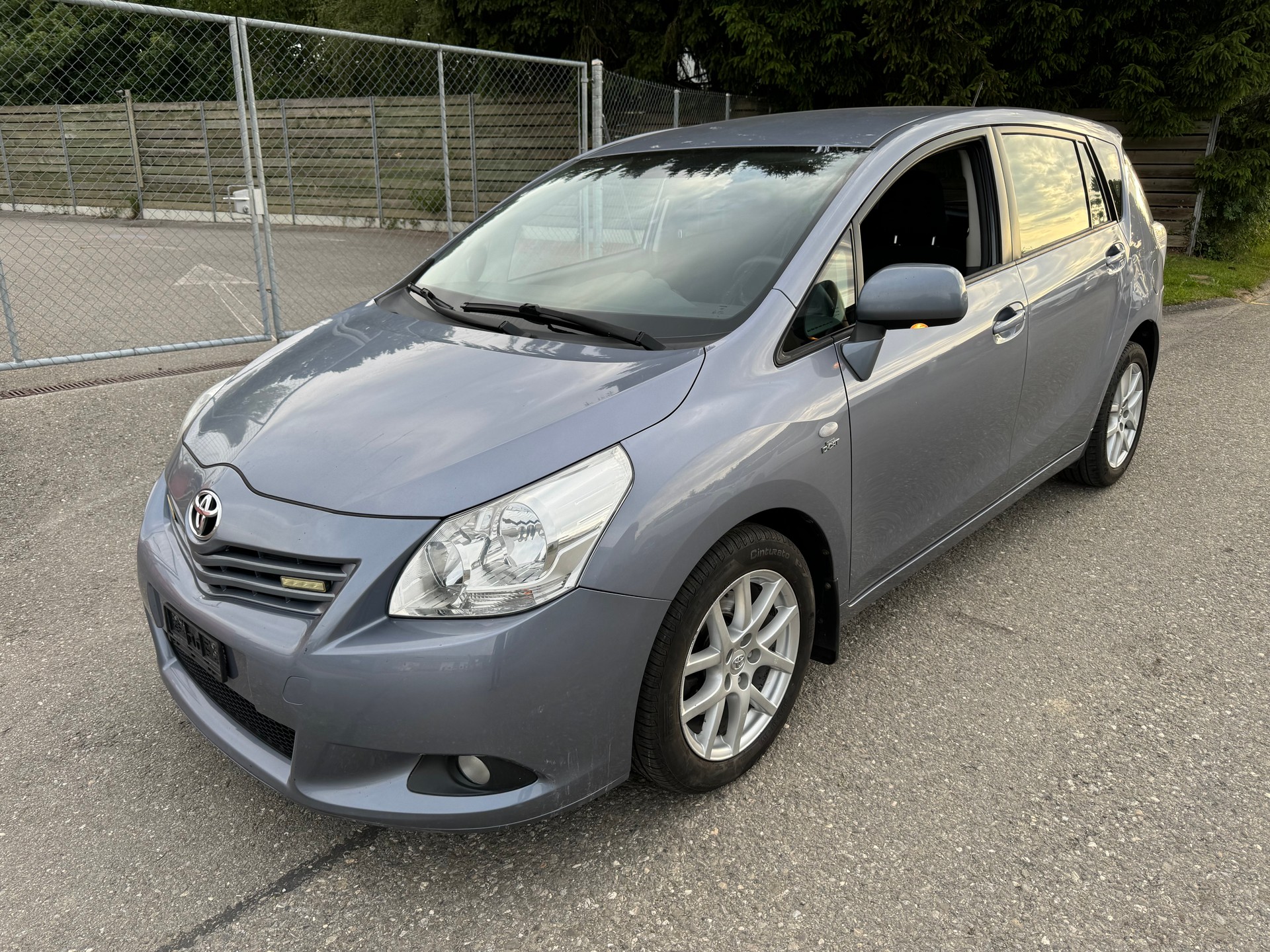 TOYOTA Verso 2.2 D-CAT Linea Sol Automatic