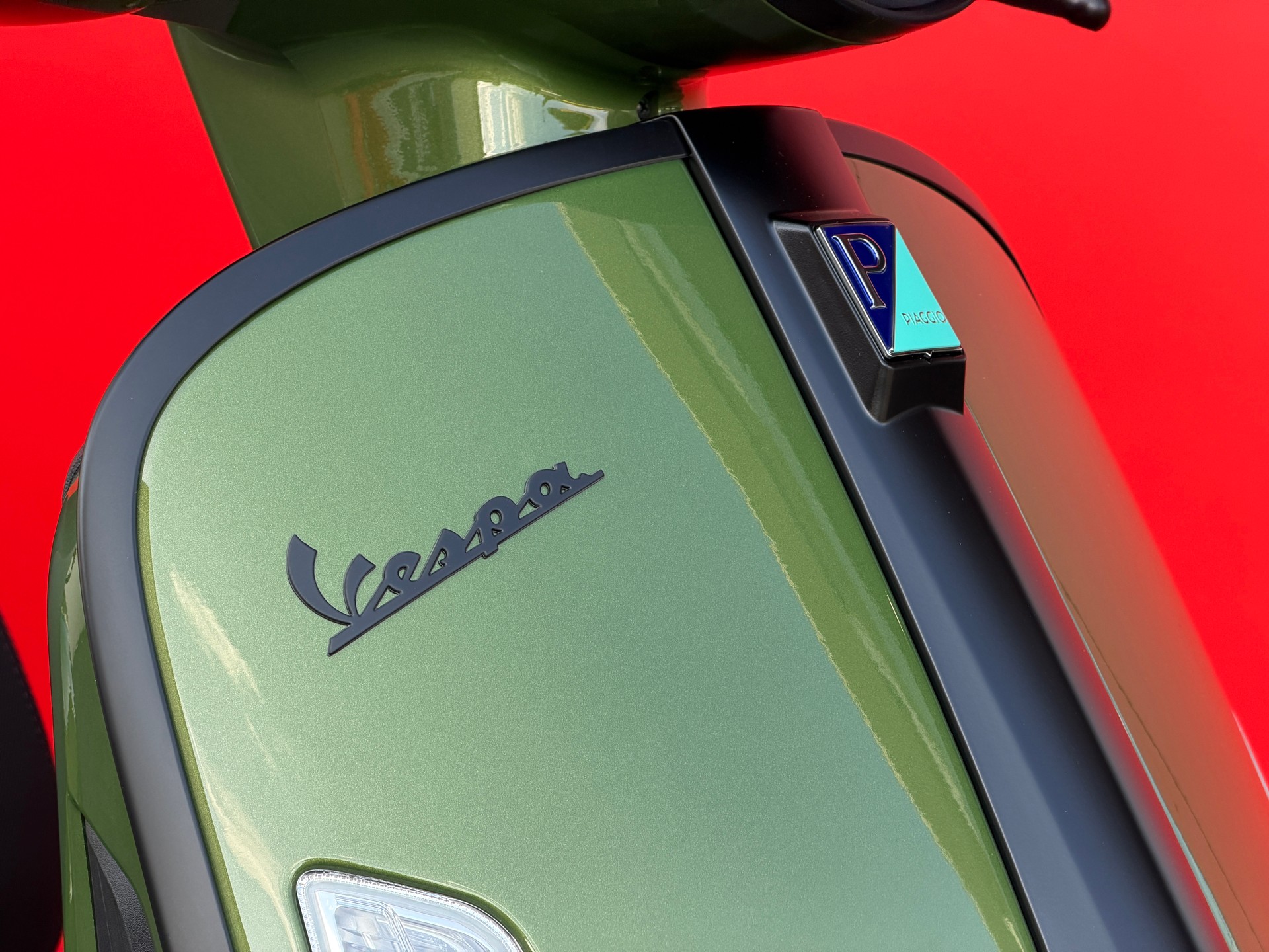 PIAGGIO Vespa GTS 125 Super Sport RST Euro 5+-image-7