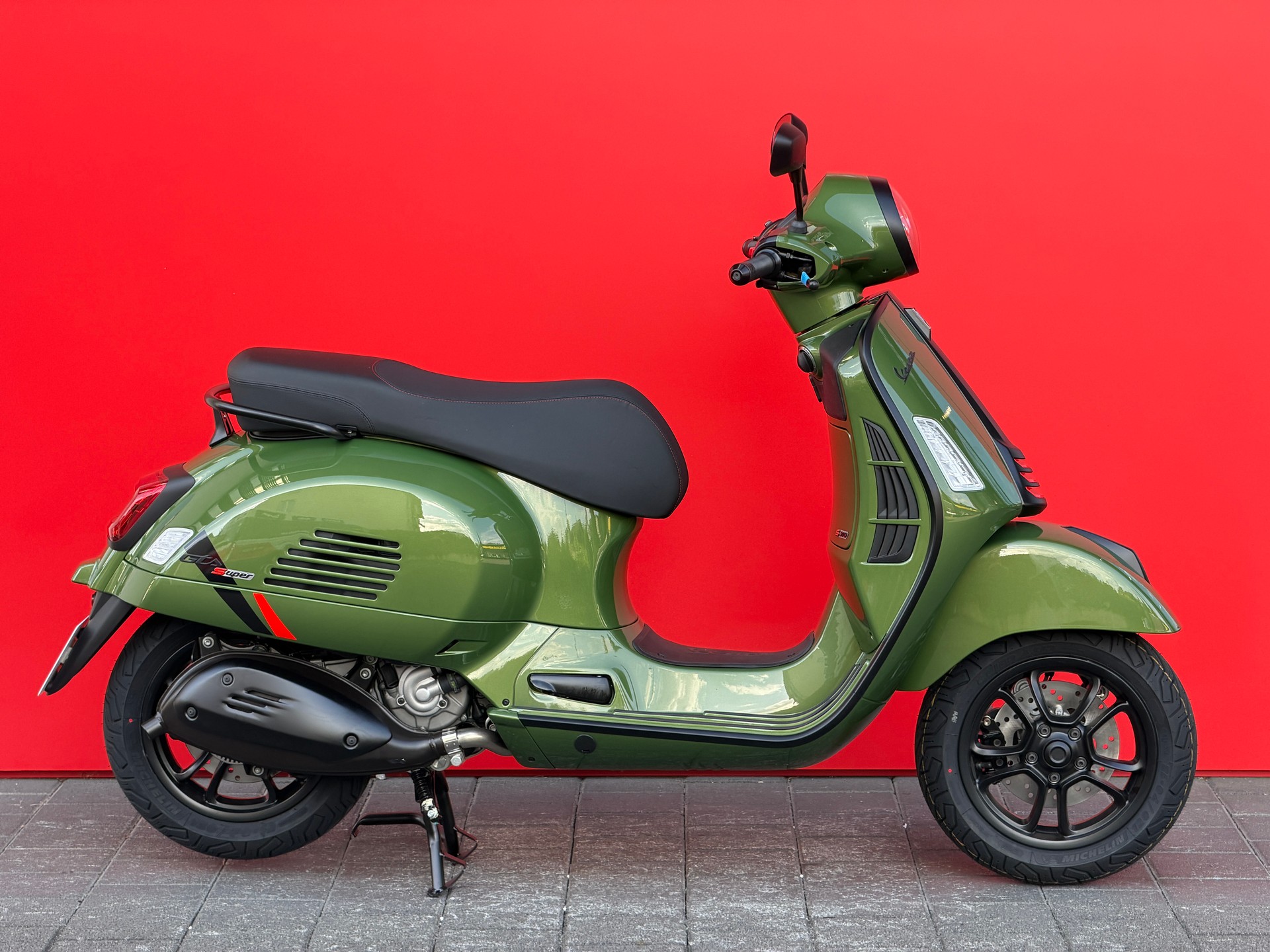 PIAGGIO Vespa GTS 125 Super Sport RST Euro 5+-image-0