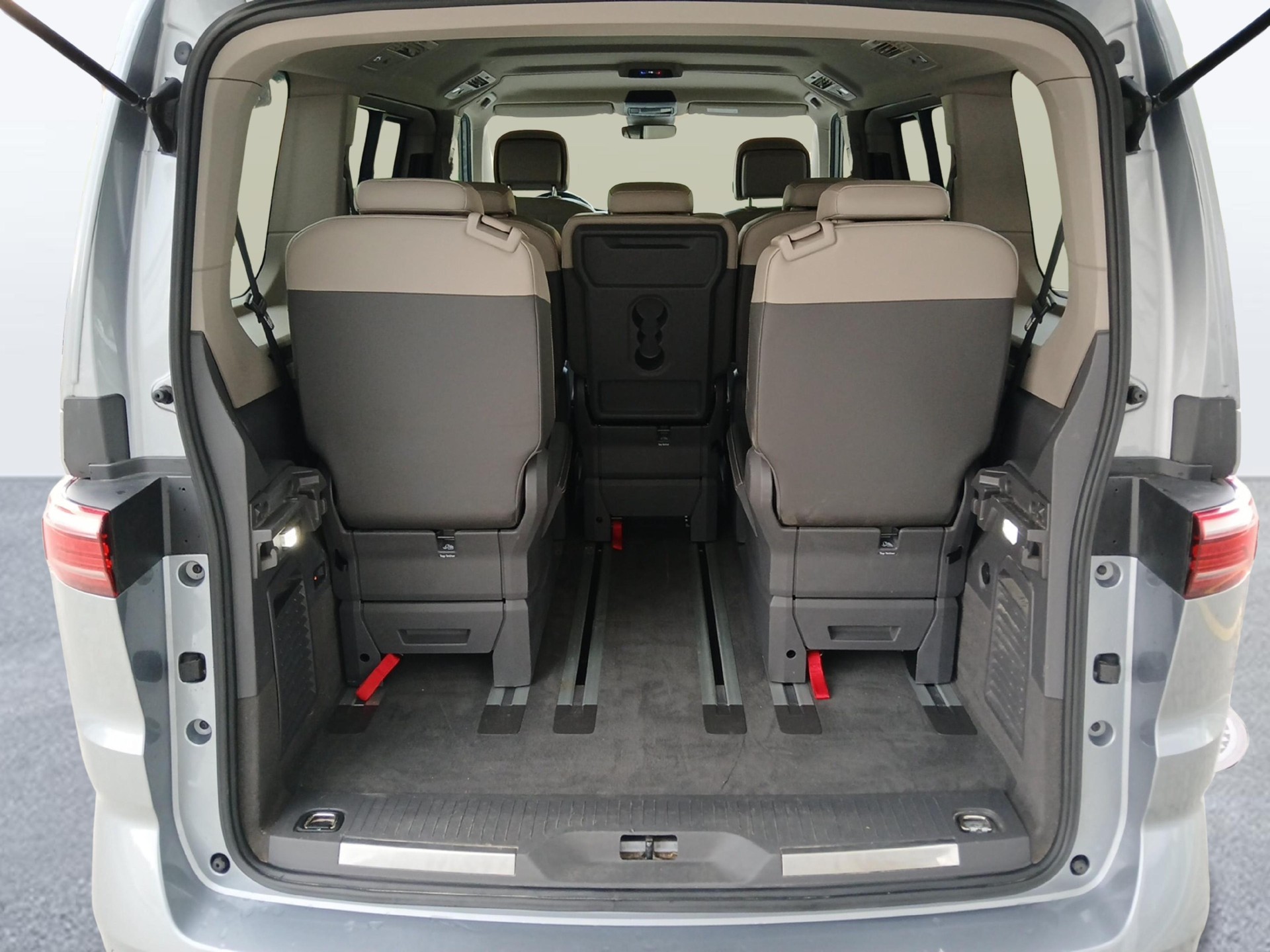 VW Multivan kurz 1.4 eHybrid Liberty DSG-image-10