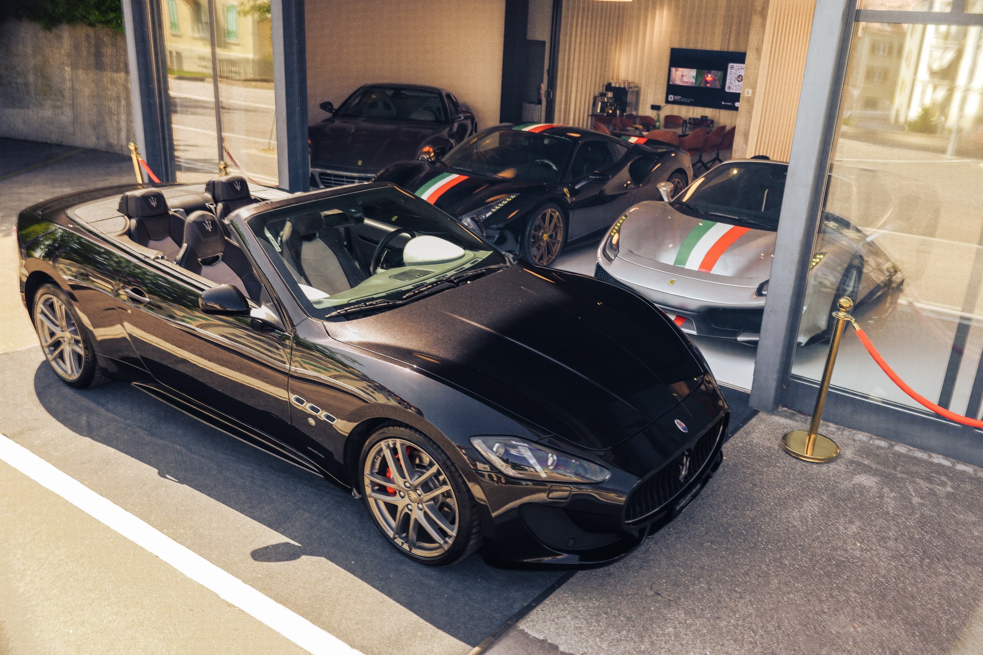 MASERATI GranCabrio Sport FACELIFT-showroom-element-2