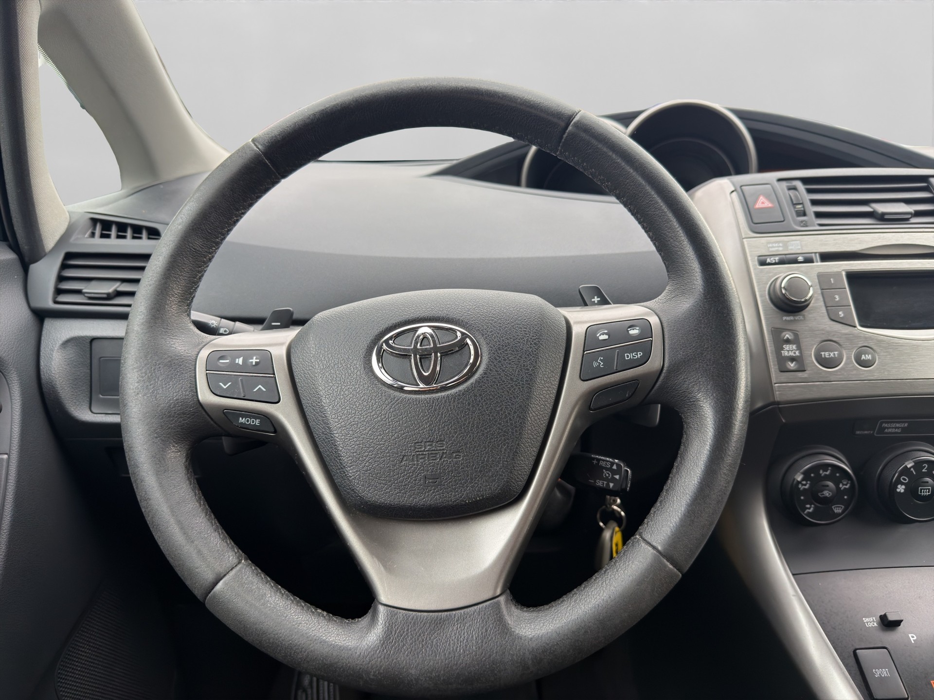 TOYOTA Verso 1.8 Linea Sol Premium Multidrive-image-9