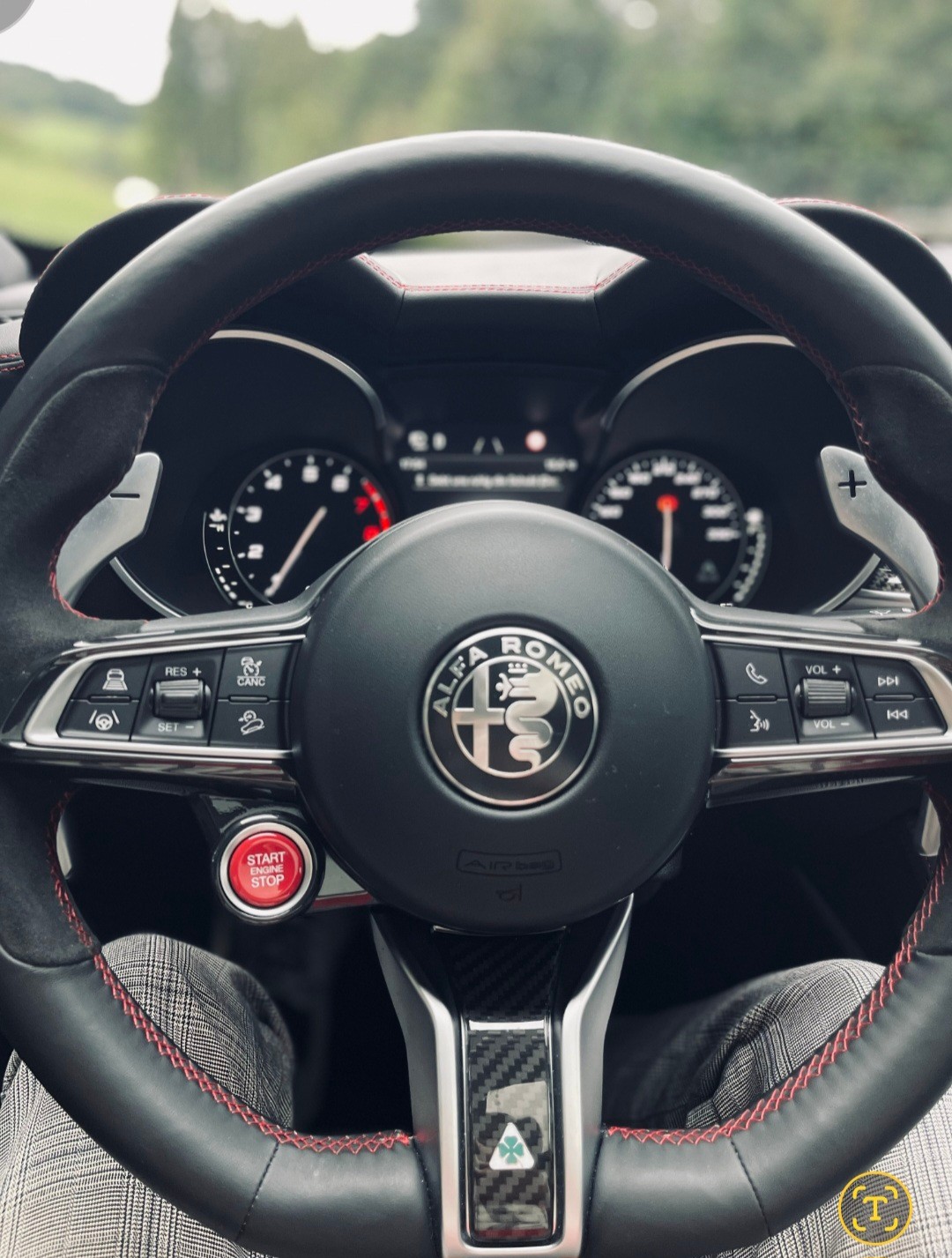 ALFA ROMEO 2.9 V6 Biturbo Q4 Quadrifoglio-image-3
