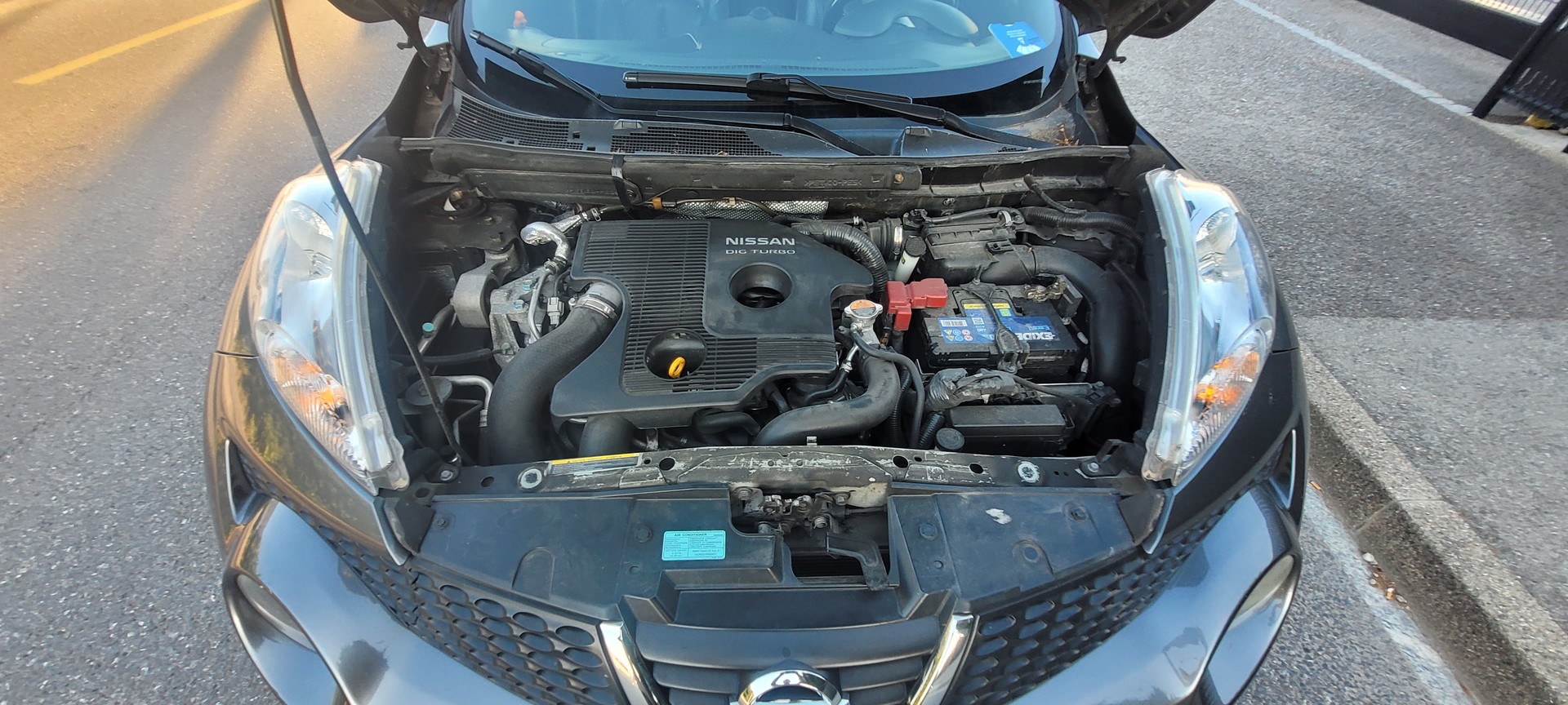 NISSAN Juke 1.6 DIG-T tekna 4x4 Xtronic M-CVT-image-14