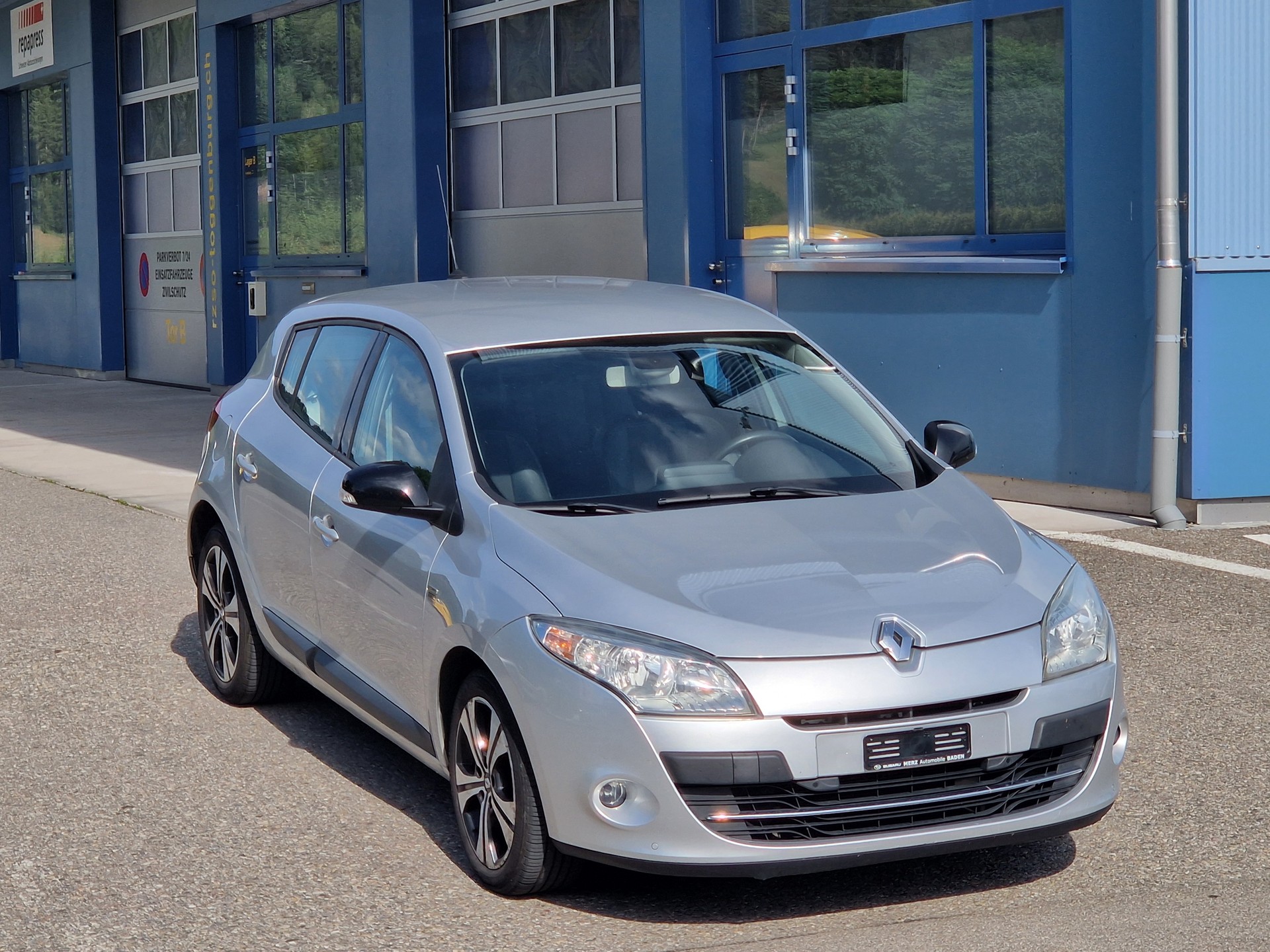 RENAULT Mégane 2.0 16V Bose CVT Automatik