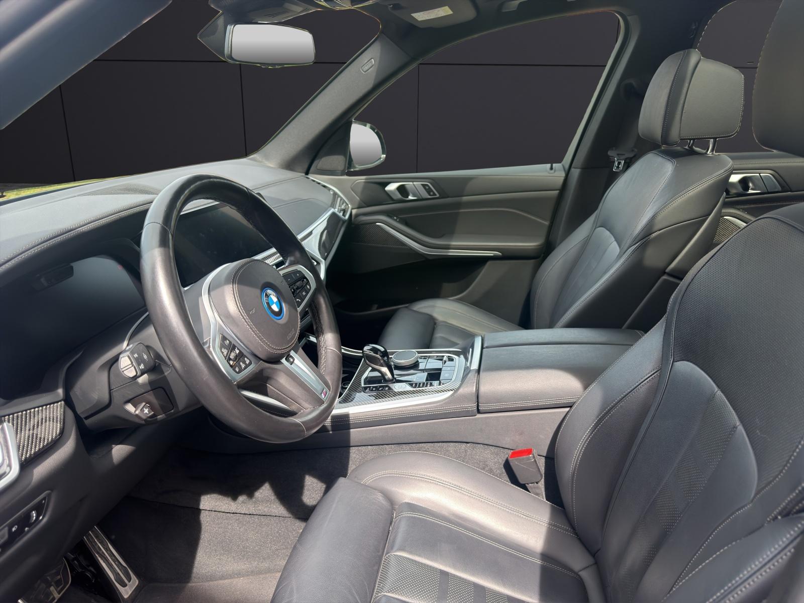BMW X5 45e xDrive-showroom-element-1