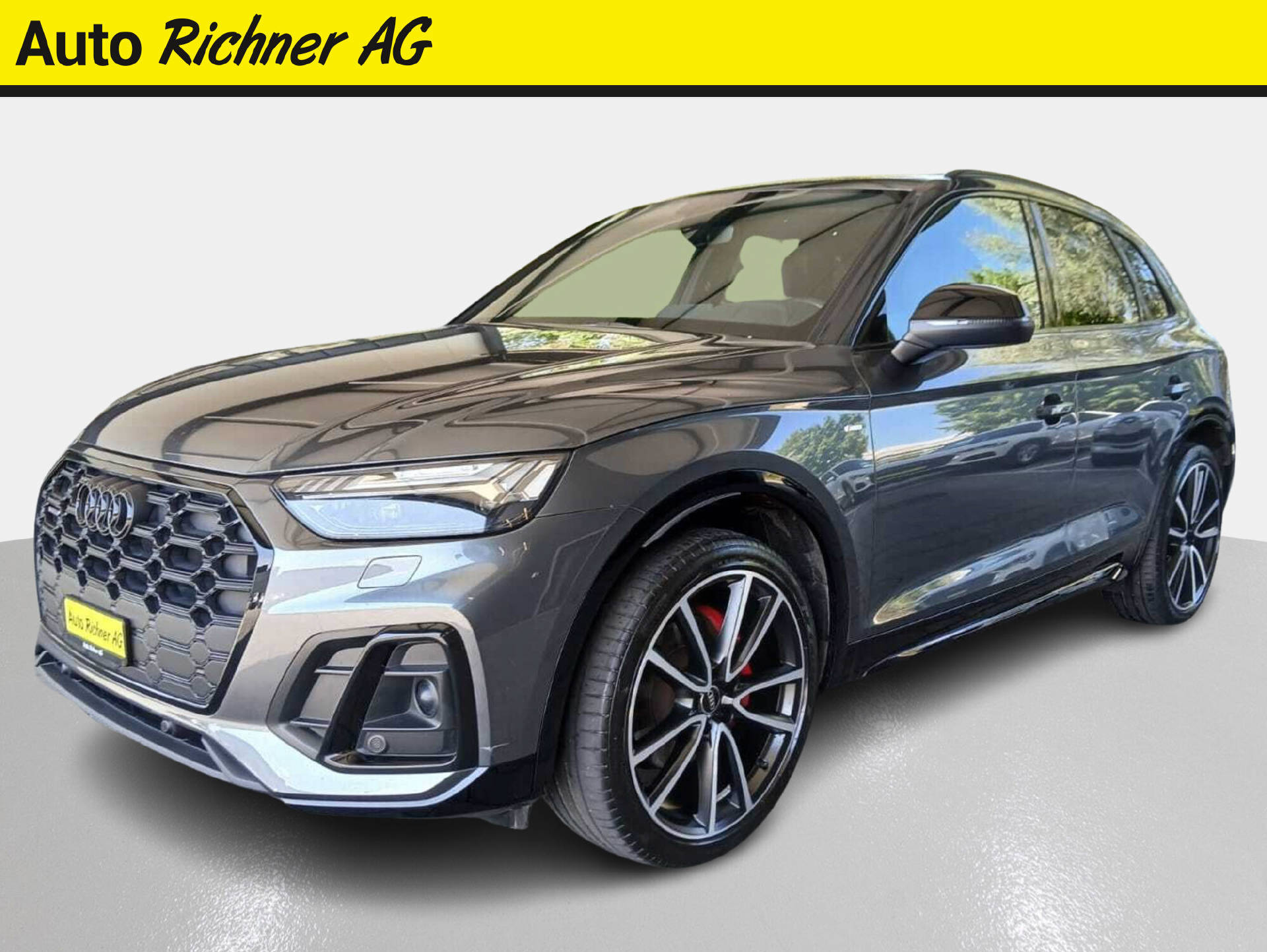 AUDI Q5 2.0 40 TFSI S Line quattro S-Tronic-showroom-element-1
