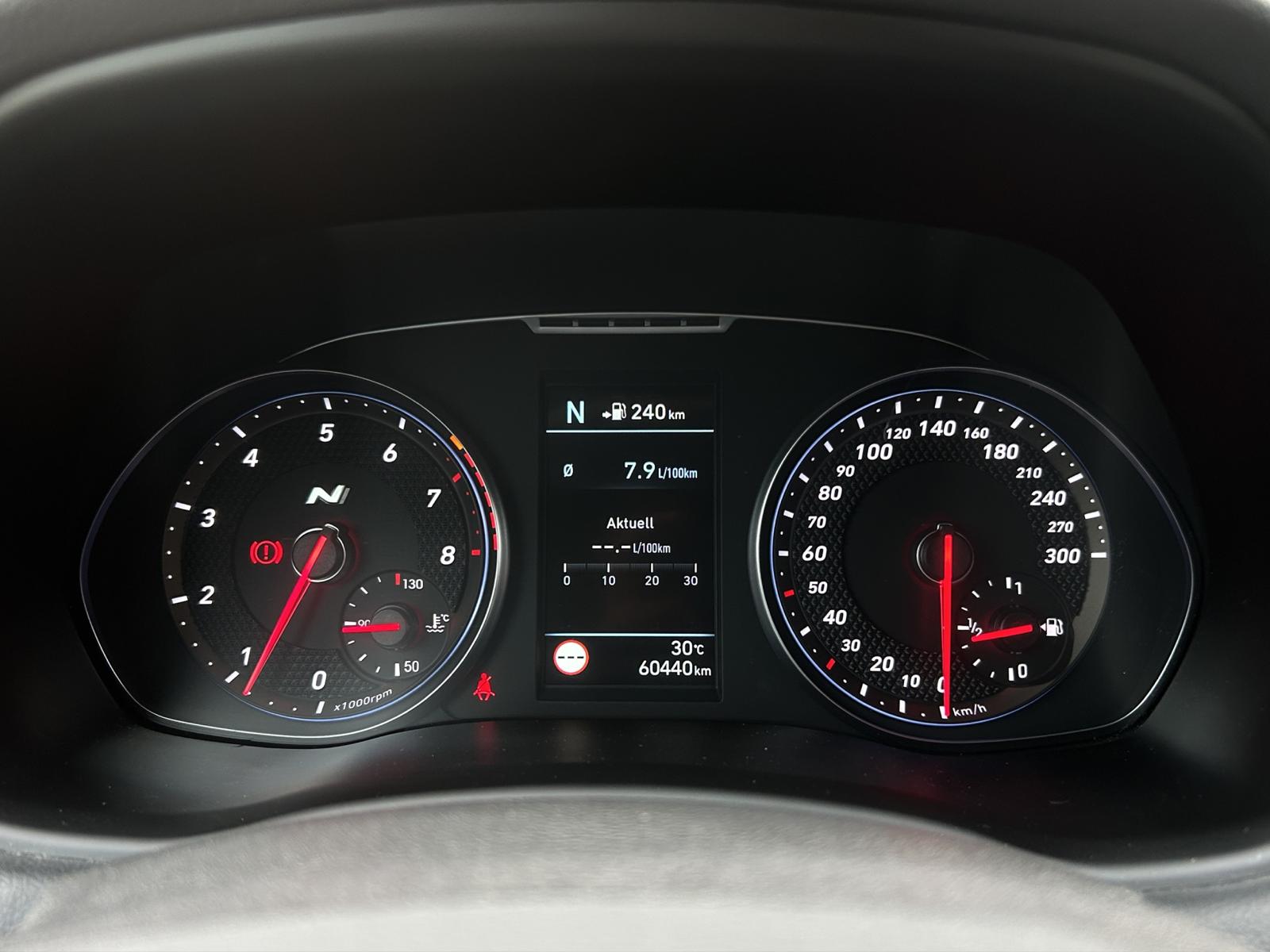 HYUNDAI i30 N 2.0 T-GDi-image-15
