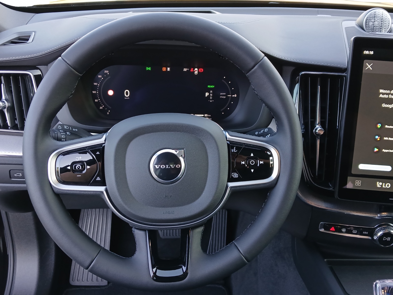 VOLVO XC60 2.0 T8 TE Black Edition eAWD-image-11