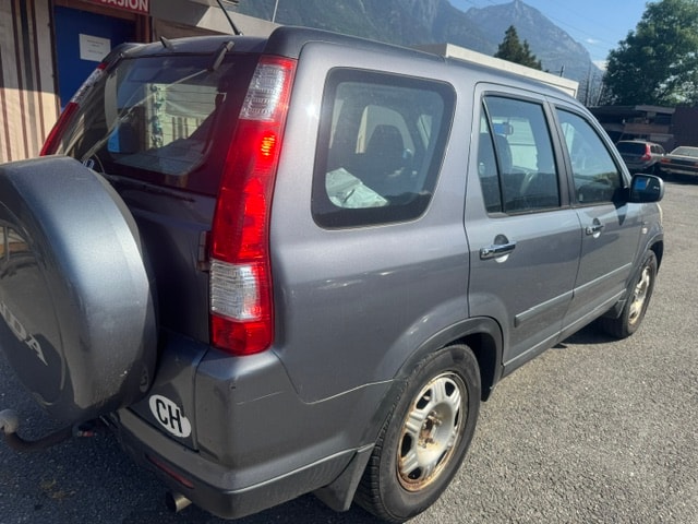 HONDA CR-V 2.0 4WD ES-image-8