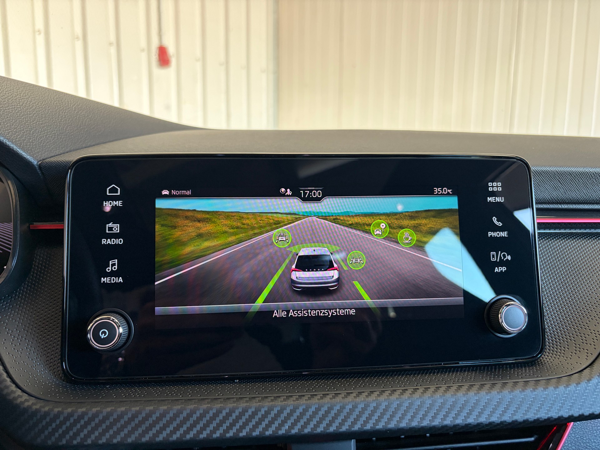 SKODA Scala 1.5 TSI DSG *Monte Carlo* PANORAMA MATRIX KAMERA 18"-image-15