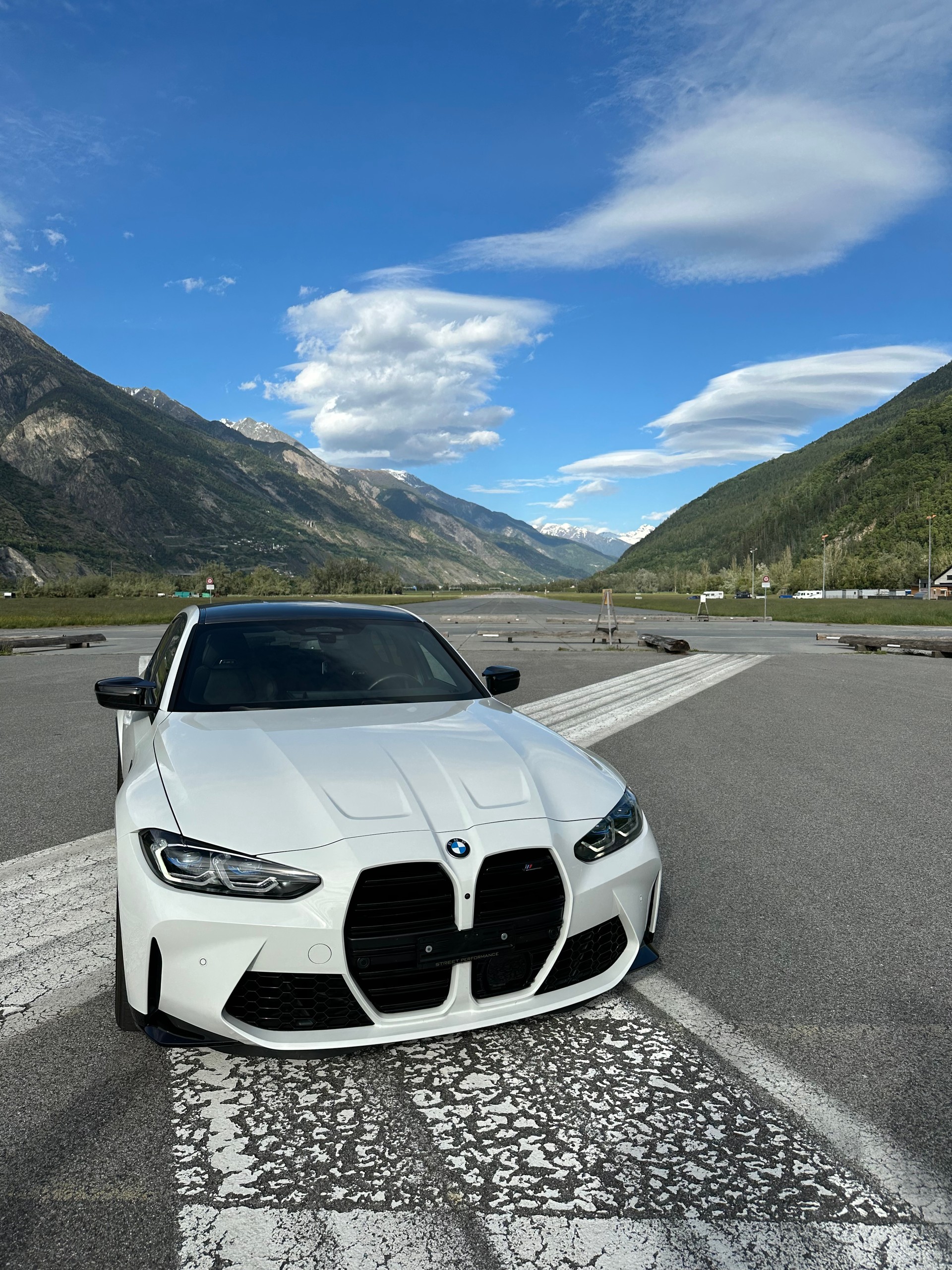 BMW M3 Competition xDrive-image-1