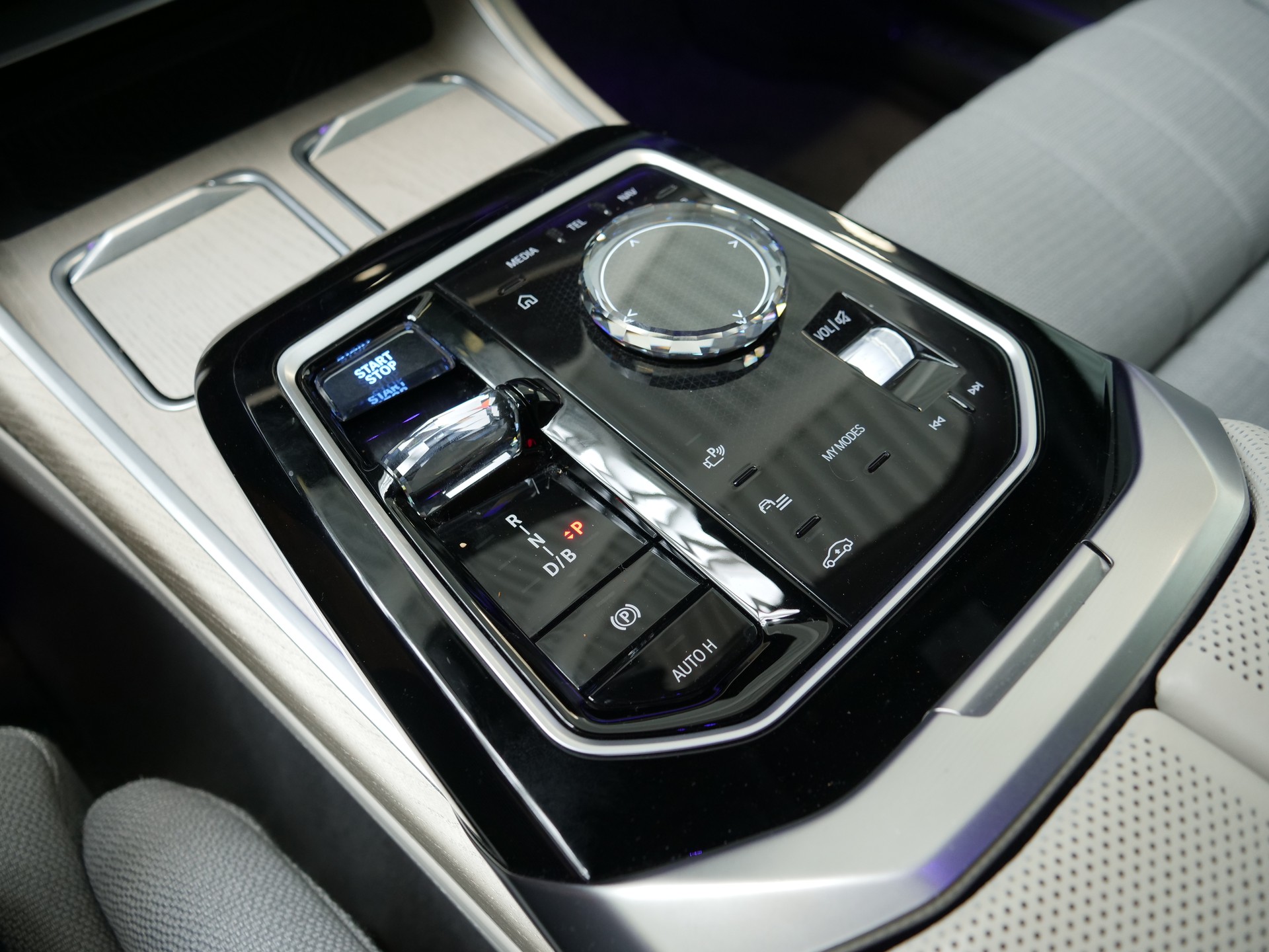 BMW i7 xDrive 60 M Sport-image-17