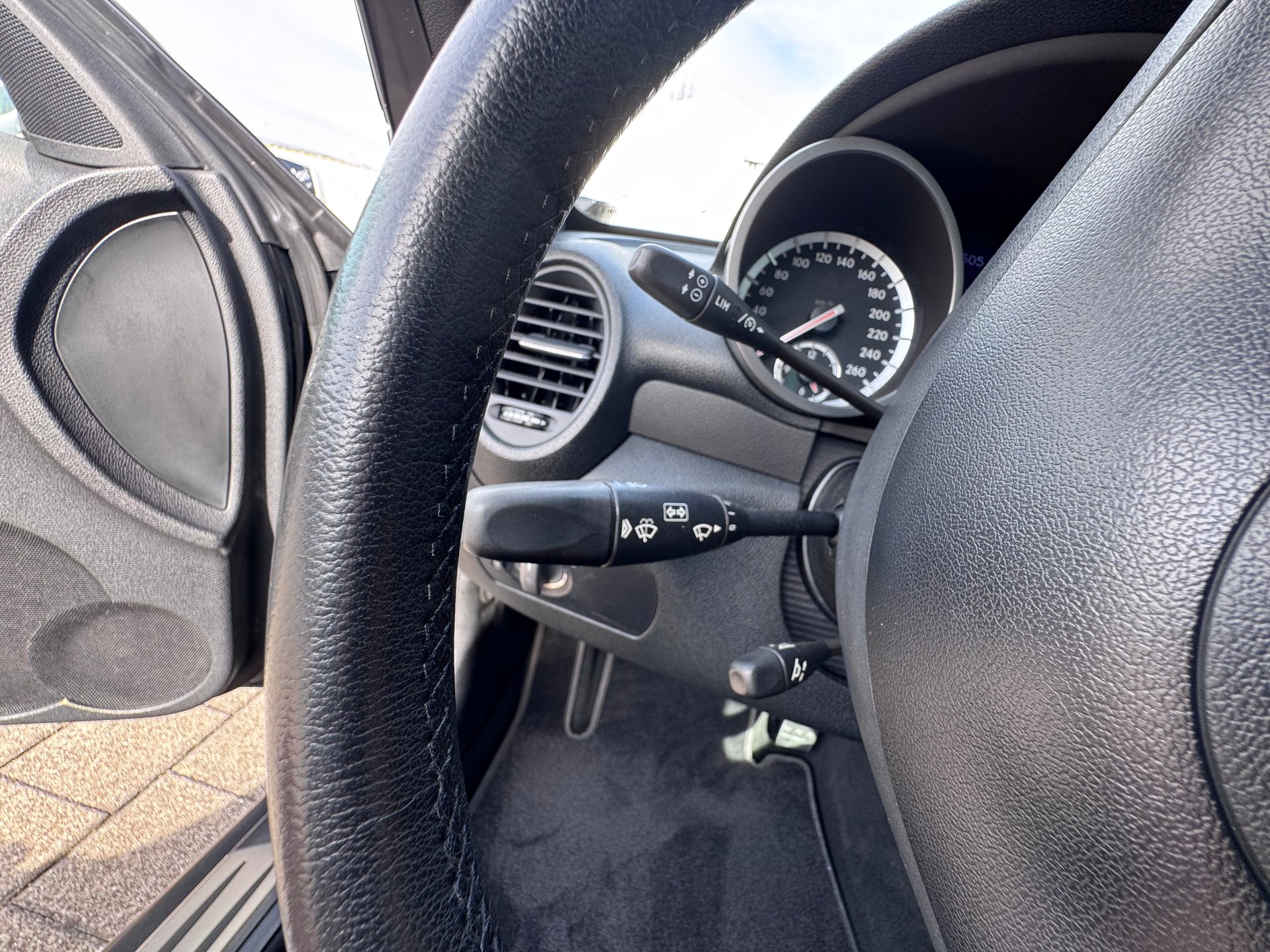 MERCEDES-BENZ SLK 280+Automat+Navigation+Bluetooth+Parksensoren+Leder+Sitzheizung+Windschott+ab MFK 12.2025+-image-23