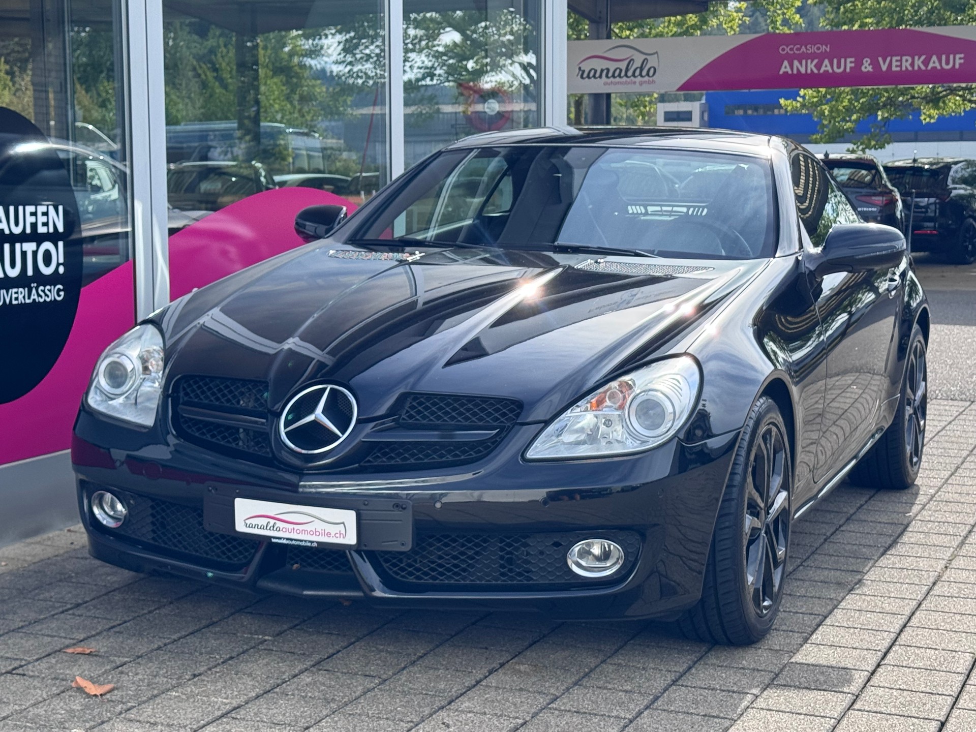 MERCEDES-BENZ SLK 280+Automat+Navigation+Bluetooth+Parksensoren+Leder+Sitzheizung+Windschott+ab MFK 12.2025+