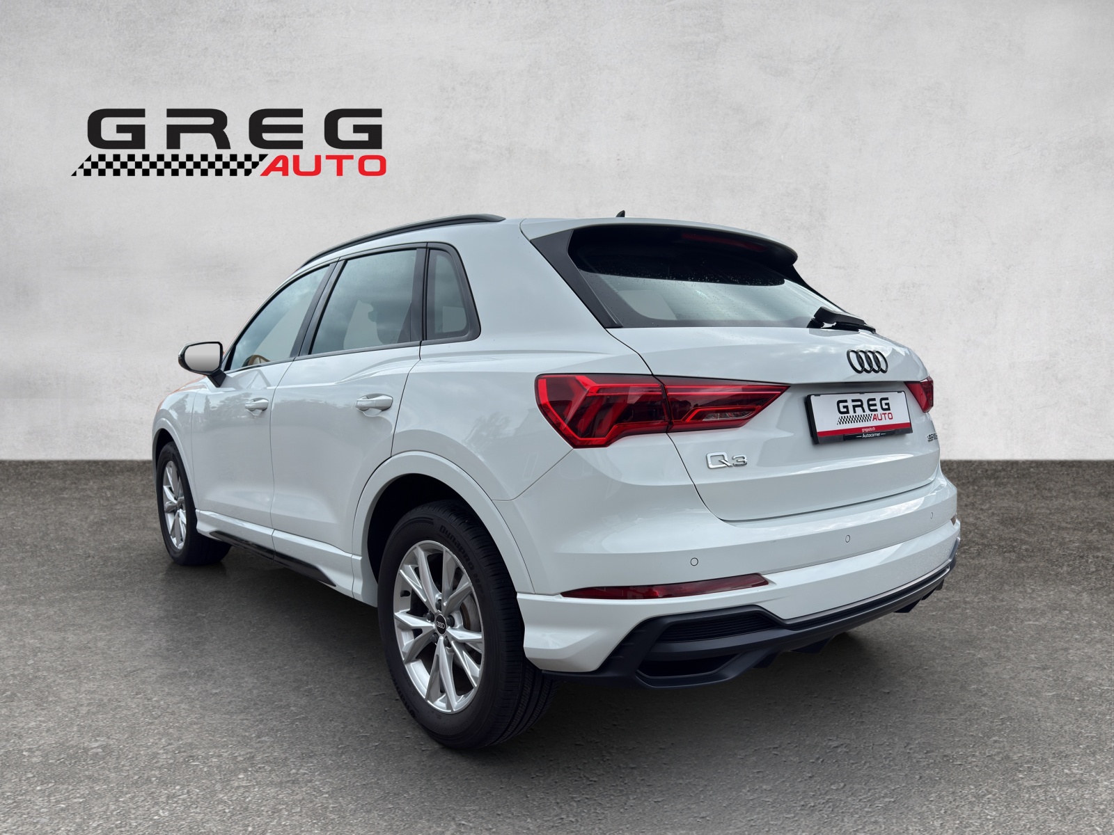 AUDI Q3 35 TFSI S line S-tronic-showroom-element-2