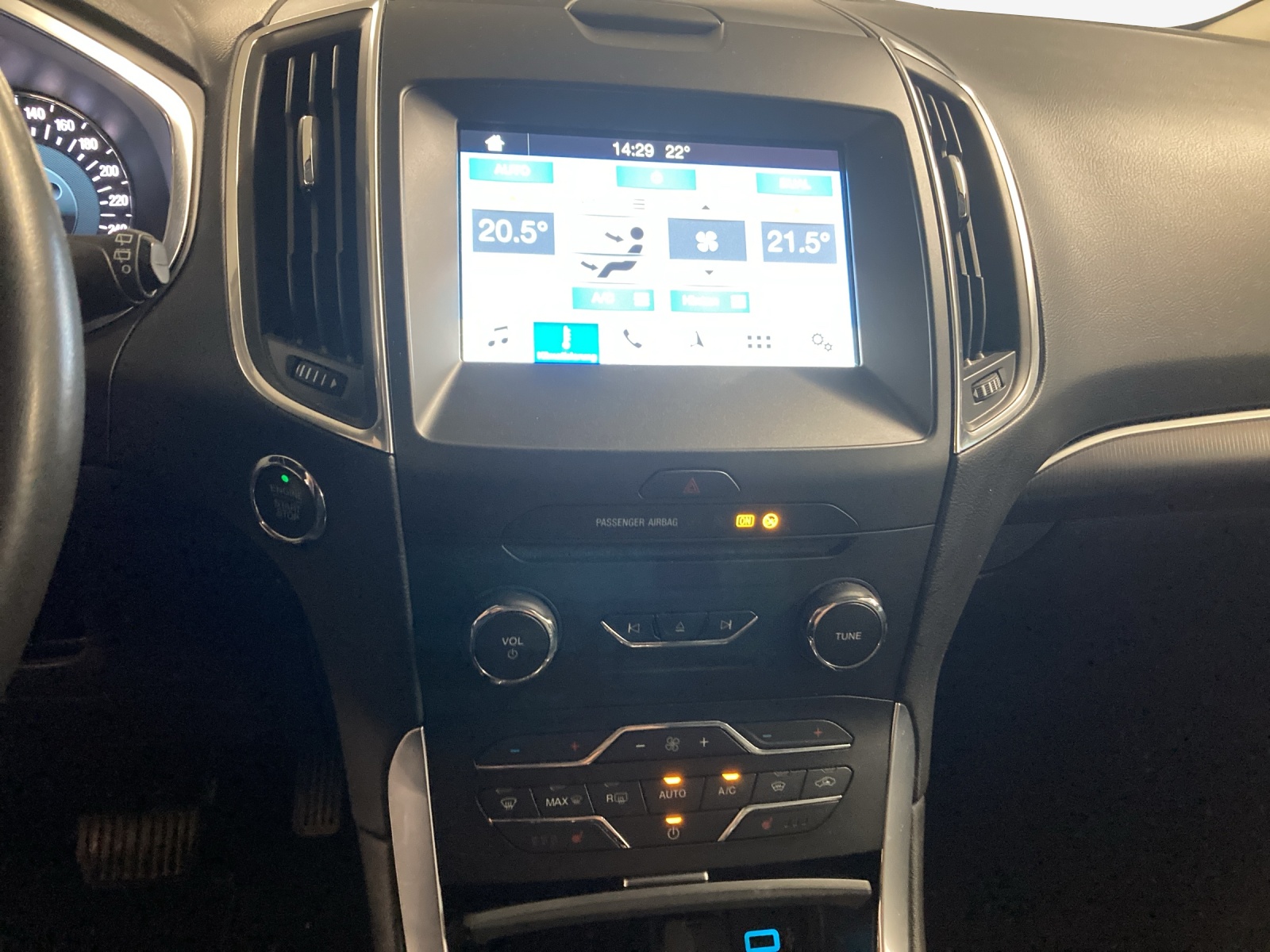 FORD Galaxy 2.0 TDCi Titanium AWD Automatic-image-10