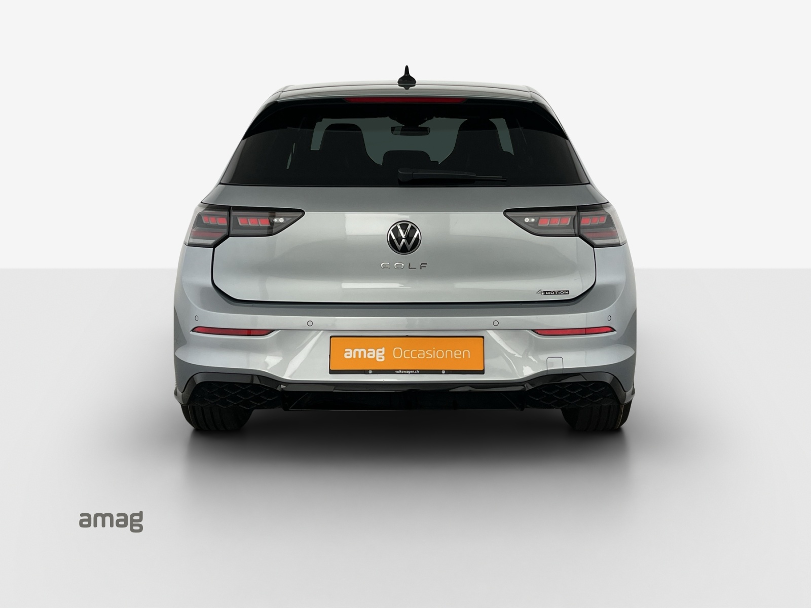 VW Golf 2.0 TSI R-Line DSG 4 Motion-showroom-element-3